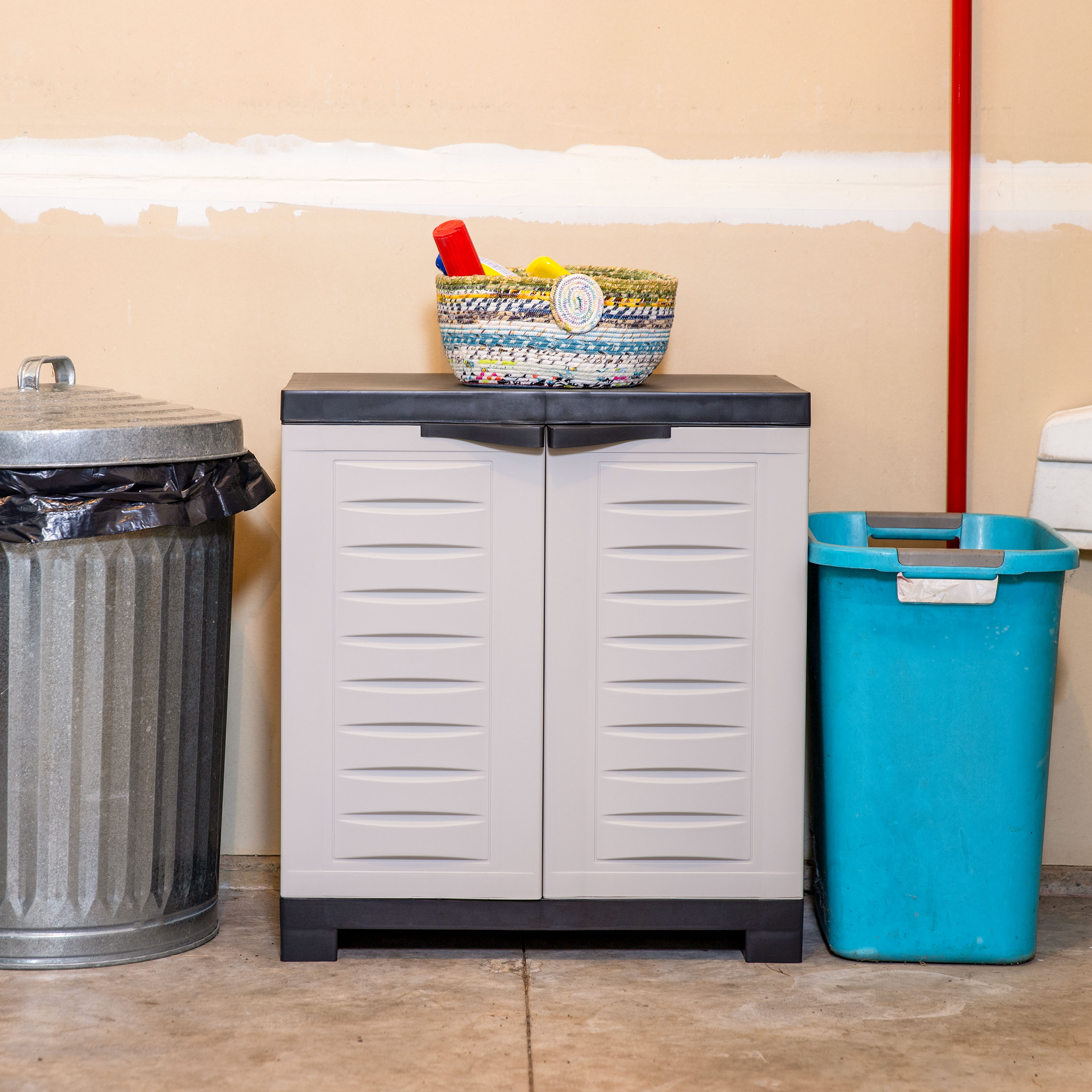 Sunnydaze Decor SUP-332 Utility-Storage-Cabinets - View #8