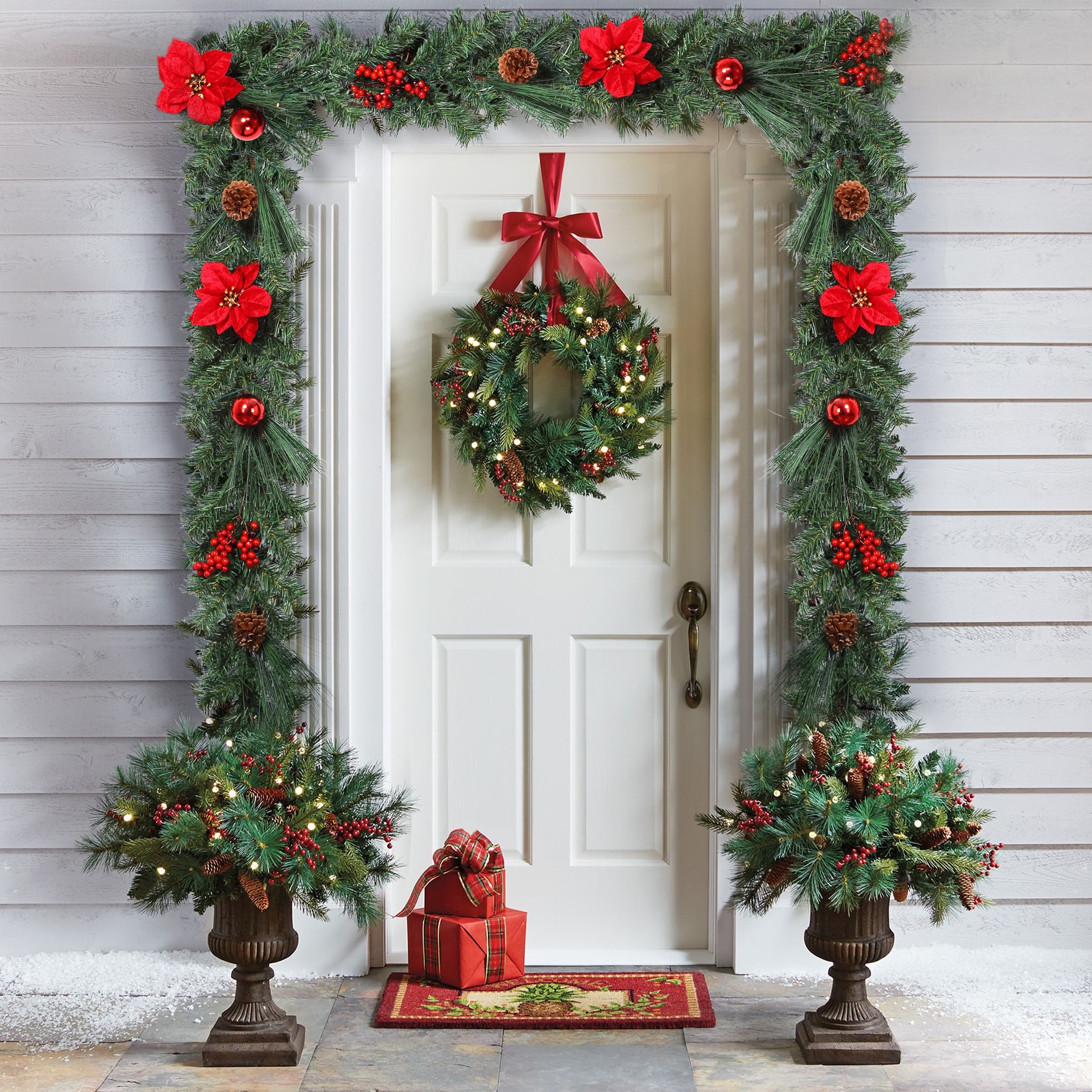 Garvee - 6Ft Pre-Lit Christmas Garland with 20 LED Lights for Mantle Fireplace Staircase Decor - Red