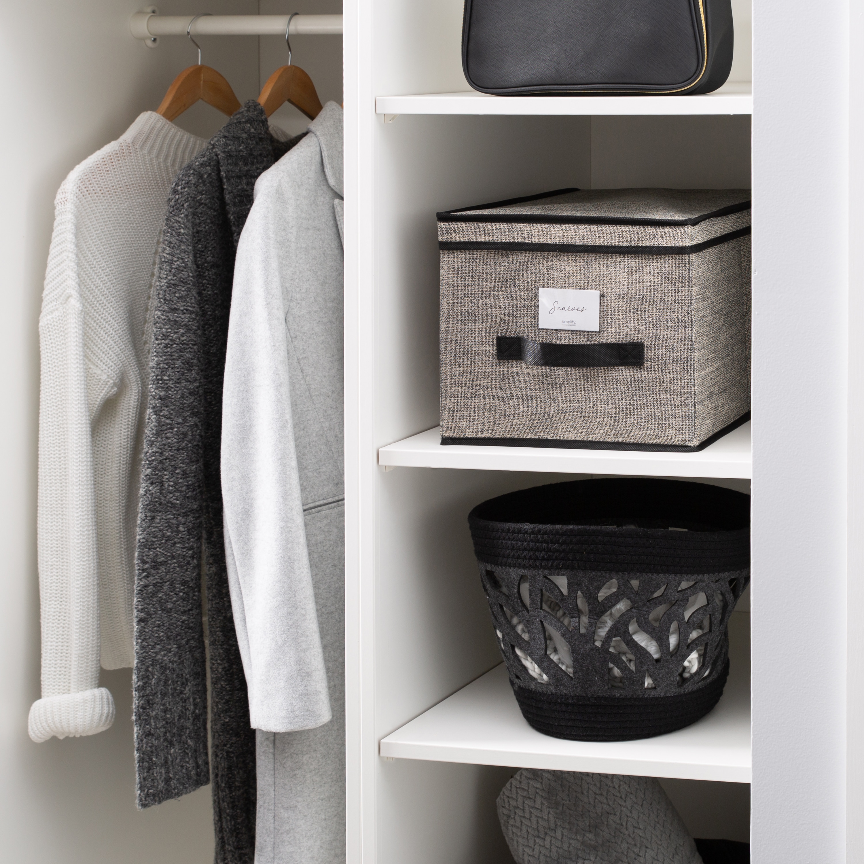 Simplify 25421-BLACK Clothing-Storage-Accessories - View #4