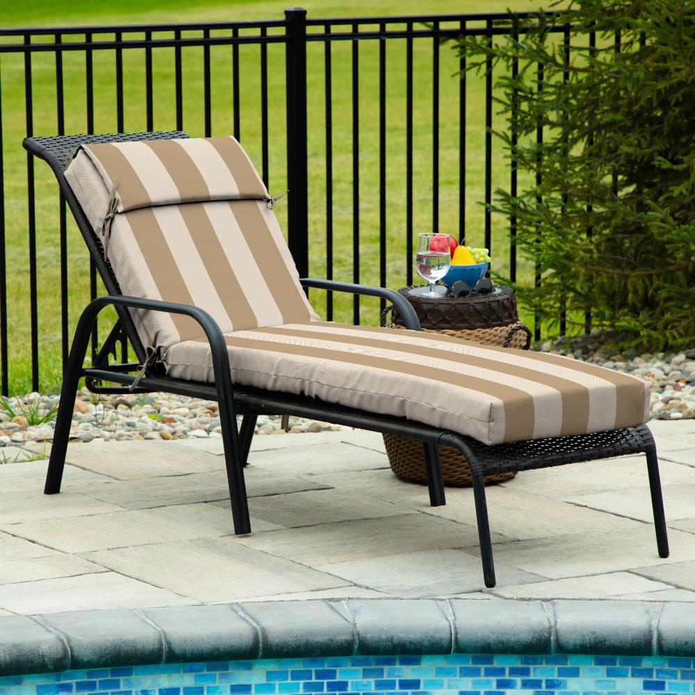 allen + roth Herringbone Cabana Stripe Wheat Patio Chaise Lounge Chair ...