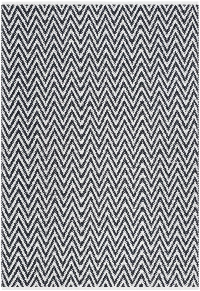 Safavieh MTK812D-5 Montauk Caswell 5 x 8 (ft) Cotton Black/Ivory Rectangular Indoor Chevron Area rug
