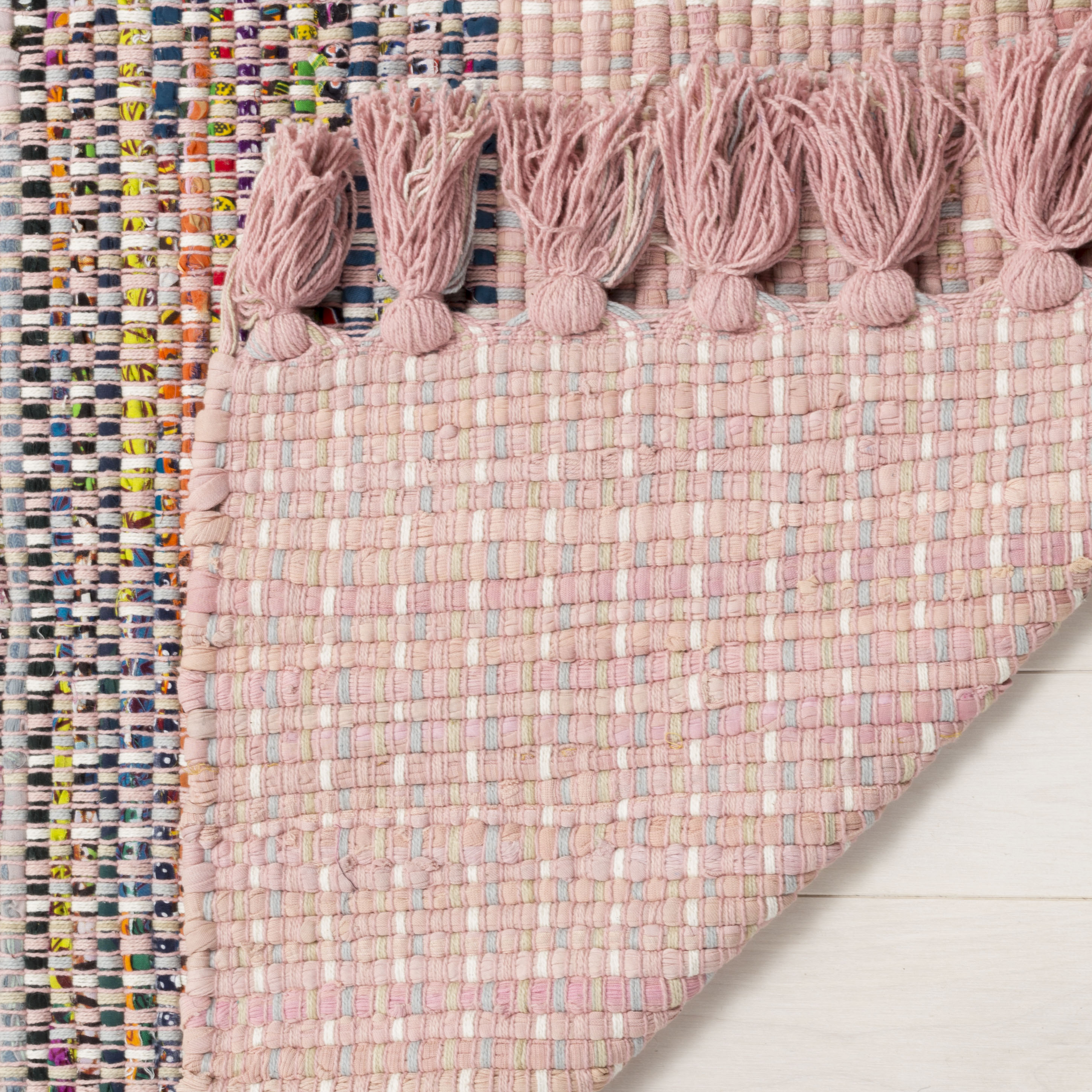 Safavieh MTK972D-28 rugs - View #4
