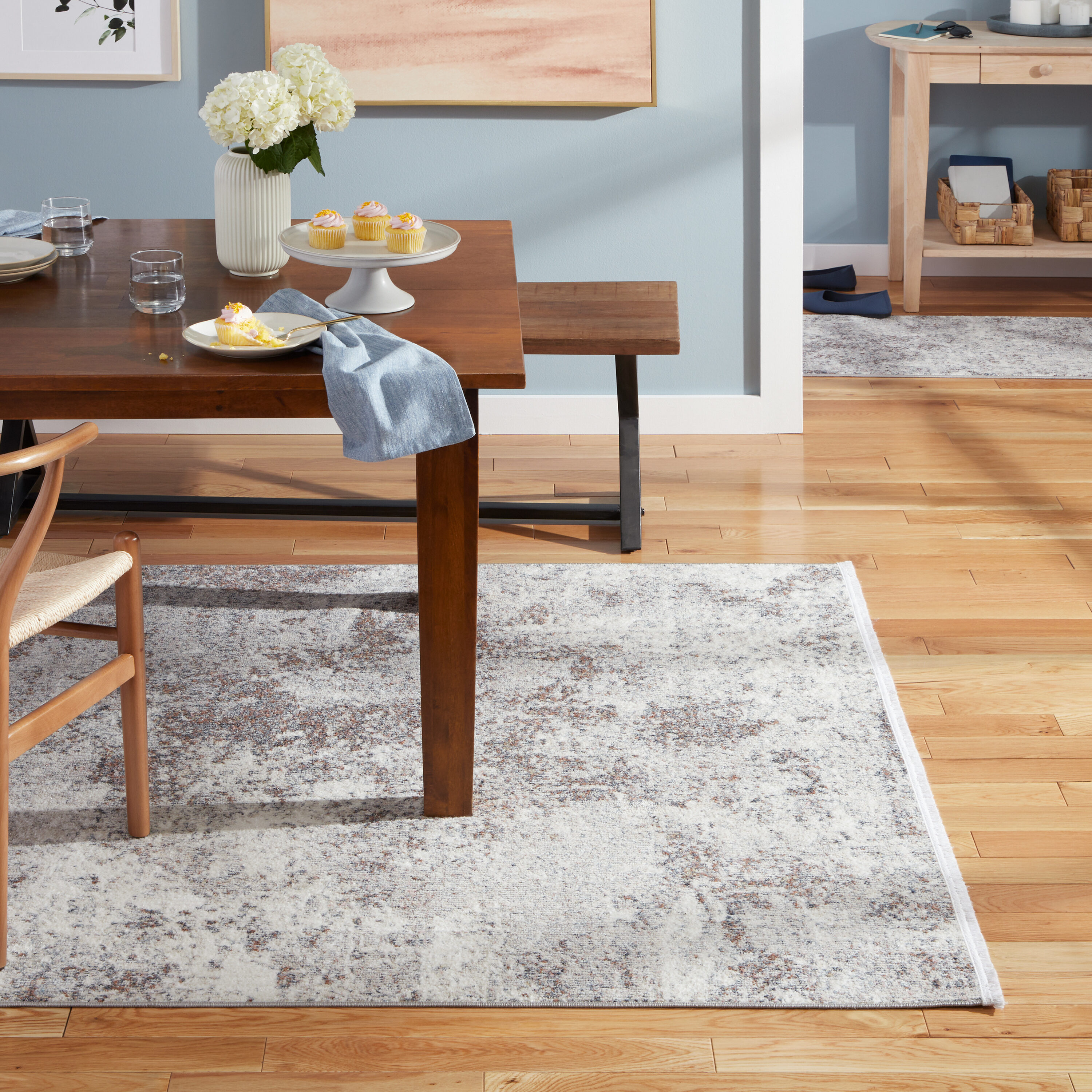 Town & Country Living 2-12-451 Rein 5 x 7 (ft) Loomed Polyester Grey Rectangular Indoor Machine washable Area rug