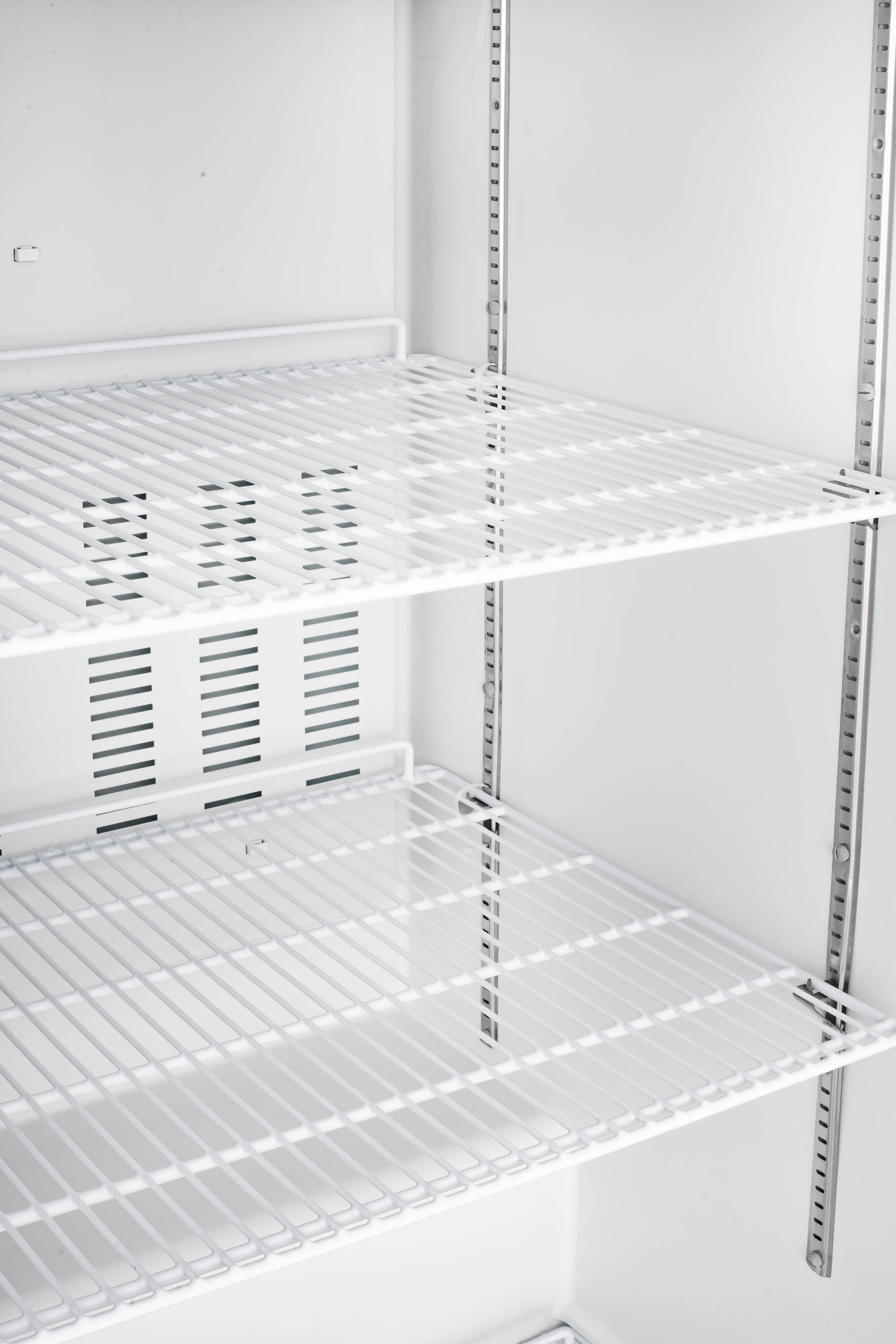 KoolMore LOW-KM-RIC-1DWH Commercial-Refrigerators - View #15