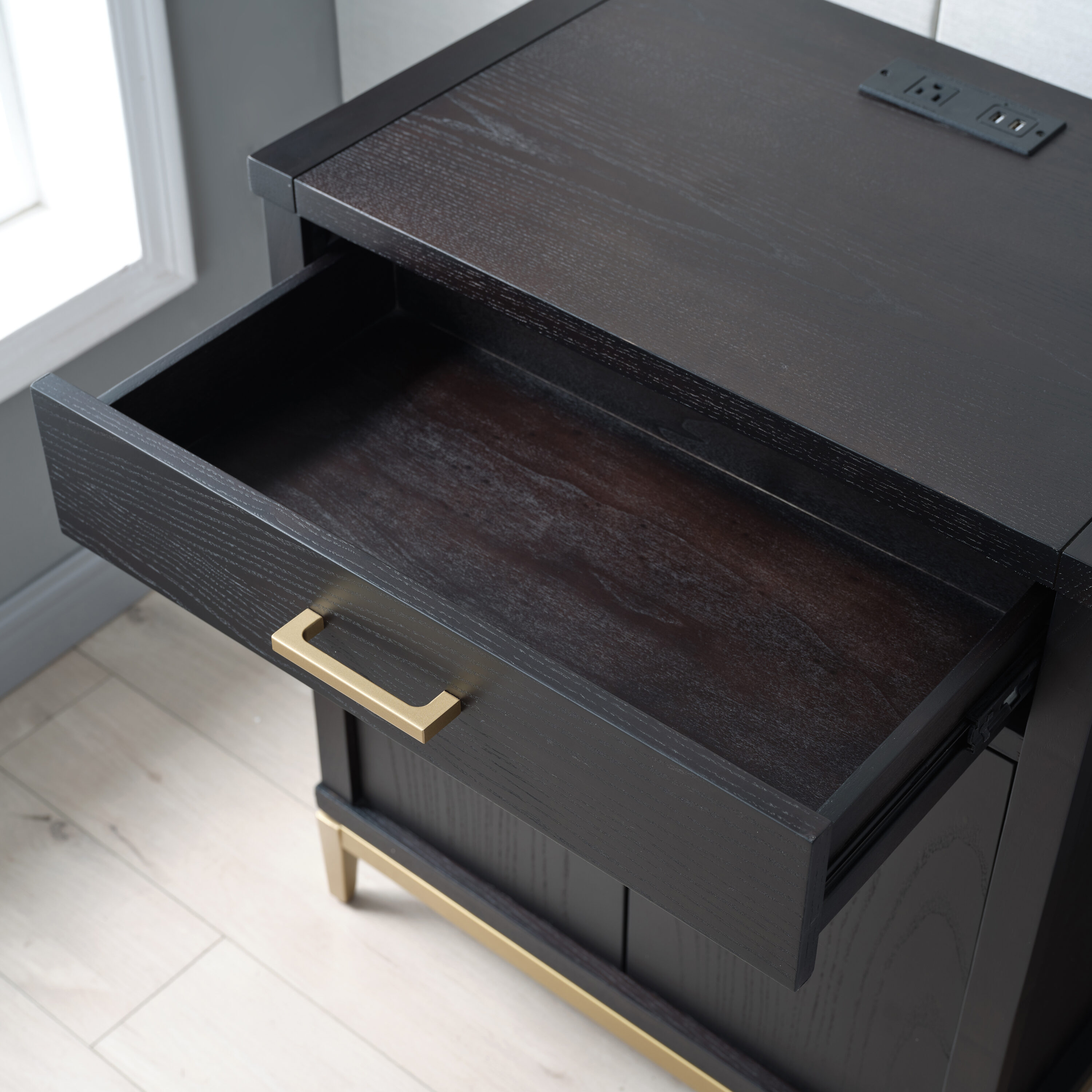 Leick Home 9079-BLKGD nightstands - View #13