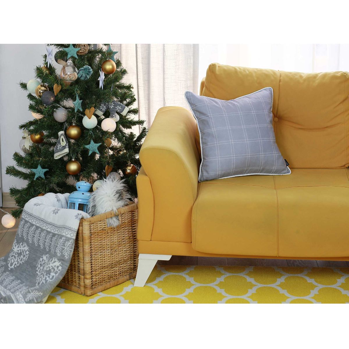 HomeRoots 355377 Accent-Pillows - View #2