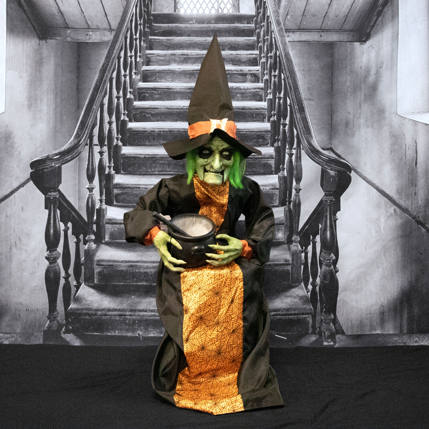 Haunted Hill Farm 4.92-ft Talking Lighted Witch Animatronic in the ...