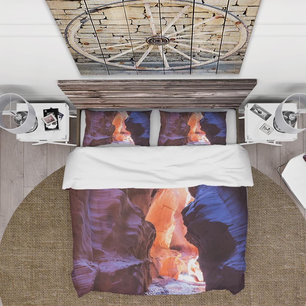 Designart BED17856-Q bedding - View #2