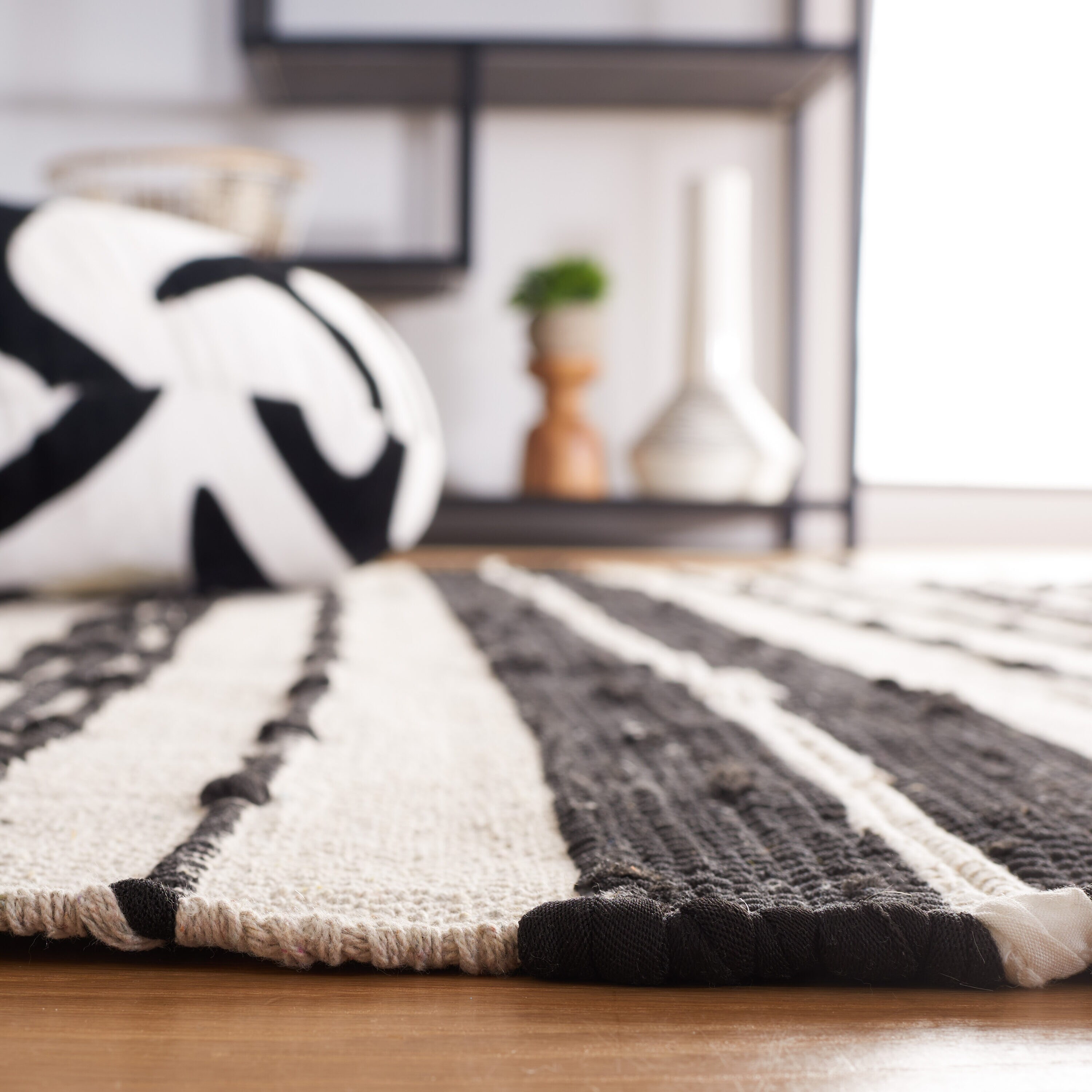 Safavieh STK206B-4 rugs - View #4