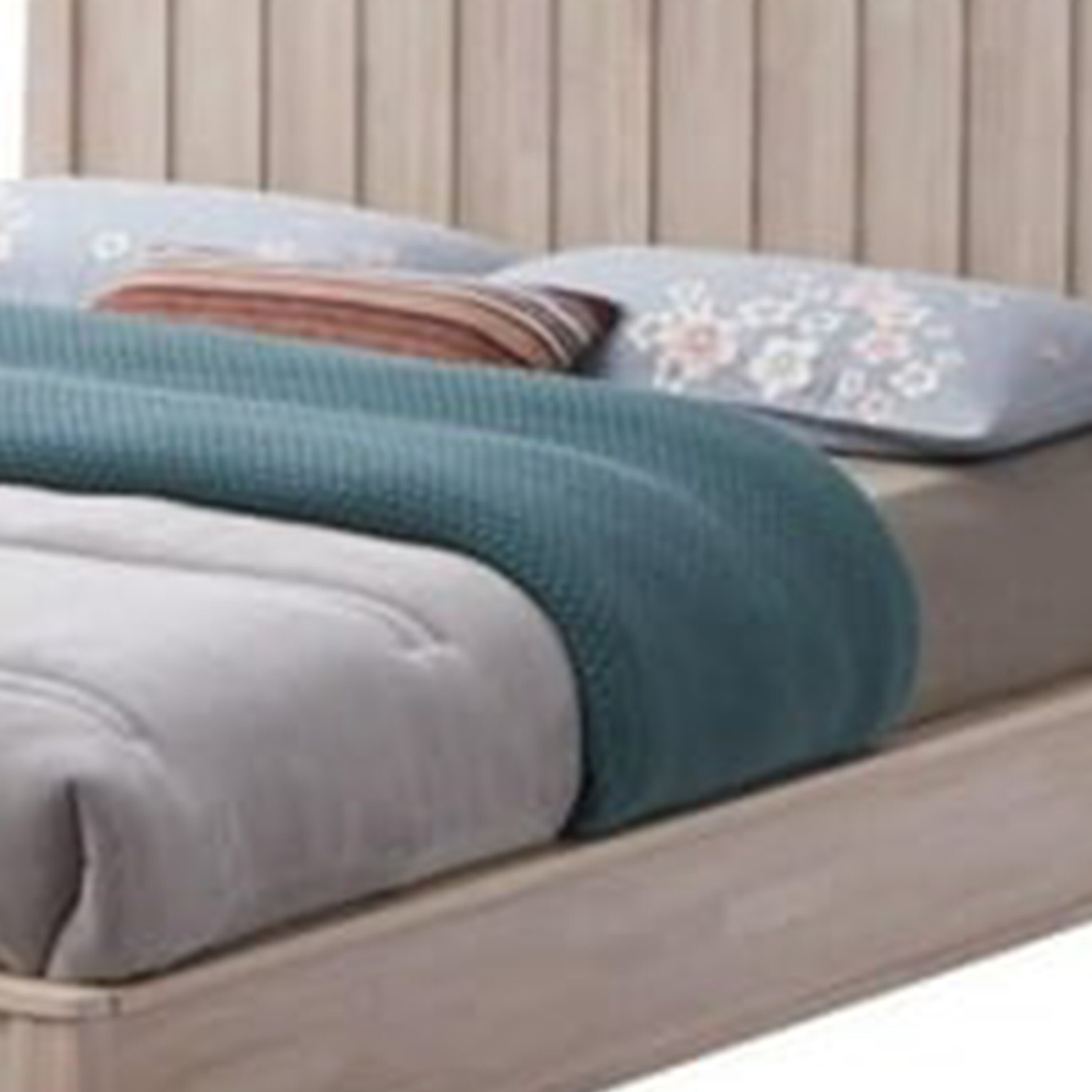 Benzara BM342415 beds - View #2