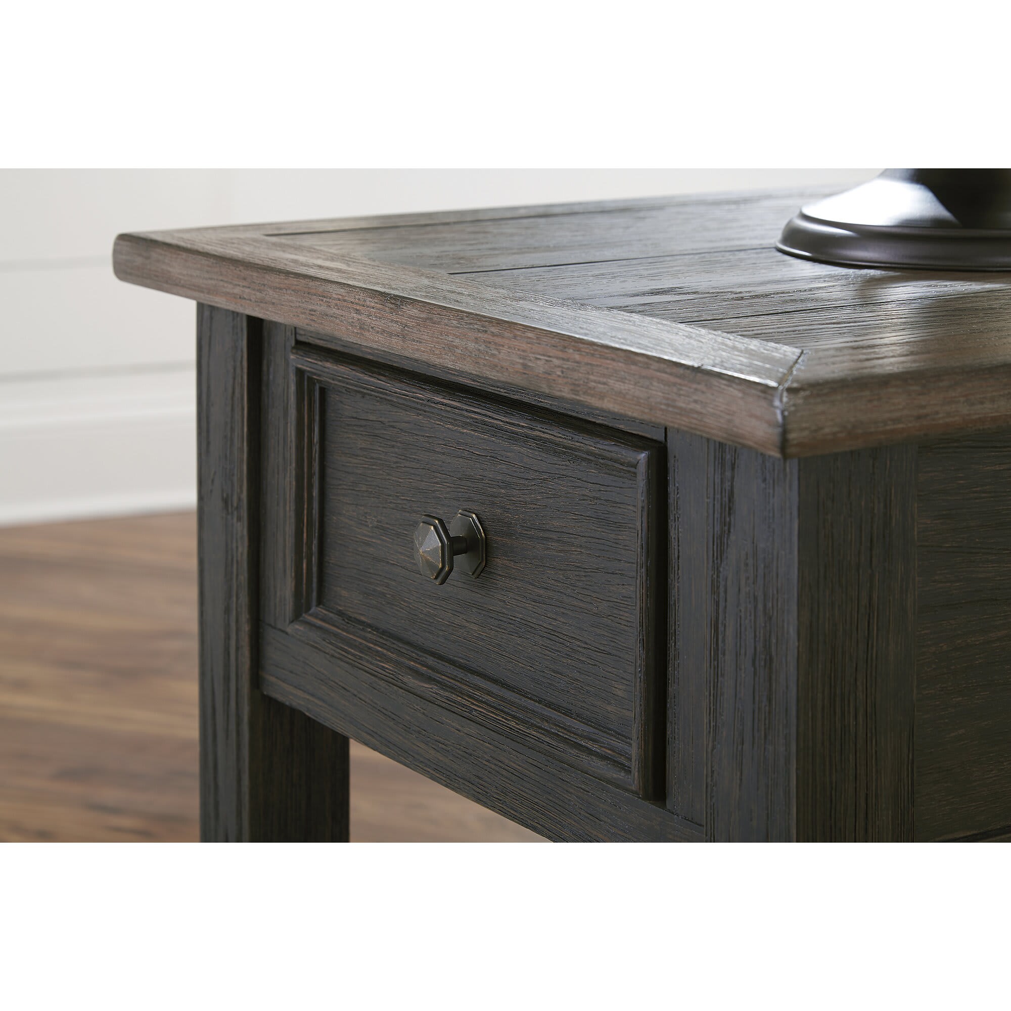 Signature Design by Ashley T736-3 End-Tables - View #8