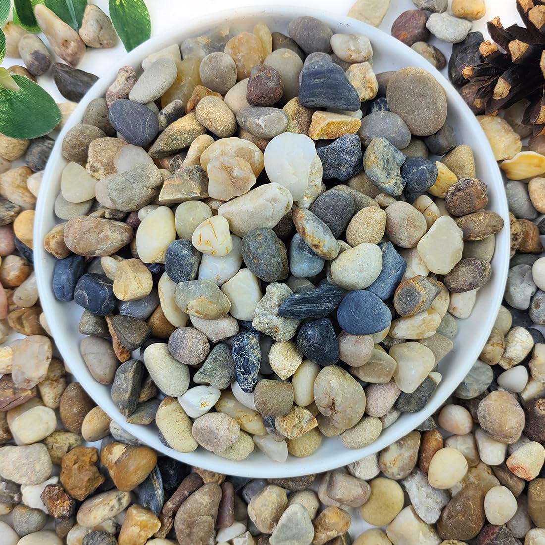 FANTIAN 5 lb Natural River Rock Polished Mixed Pebbles 3/8 in for Aquariums Fish Tanks Garden Flower Pots Vases and Landscaping