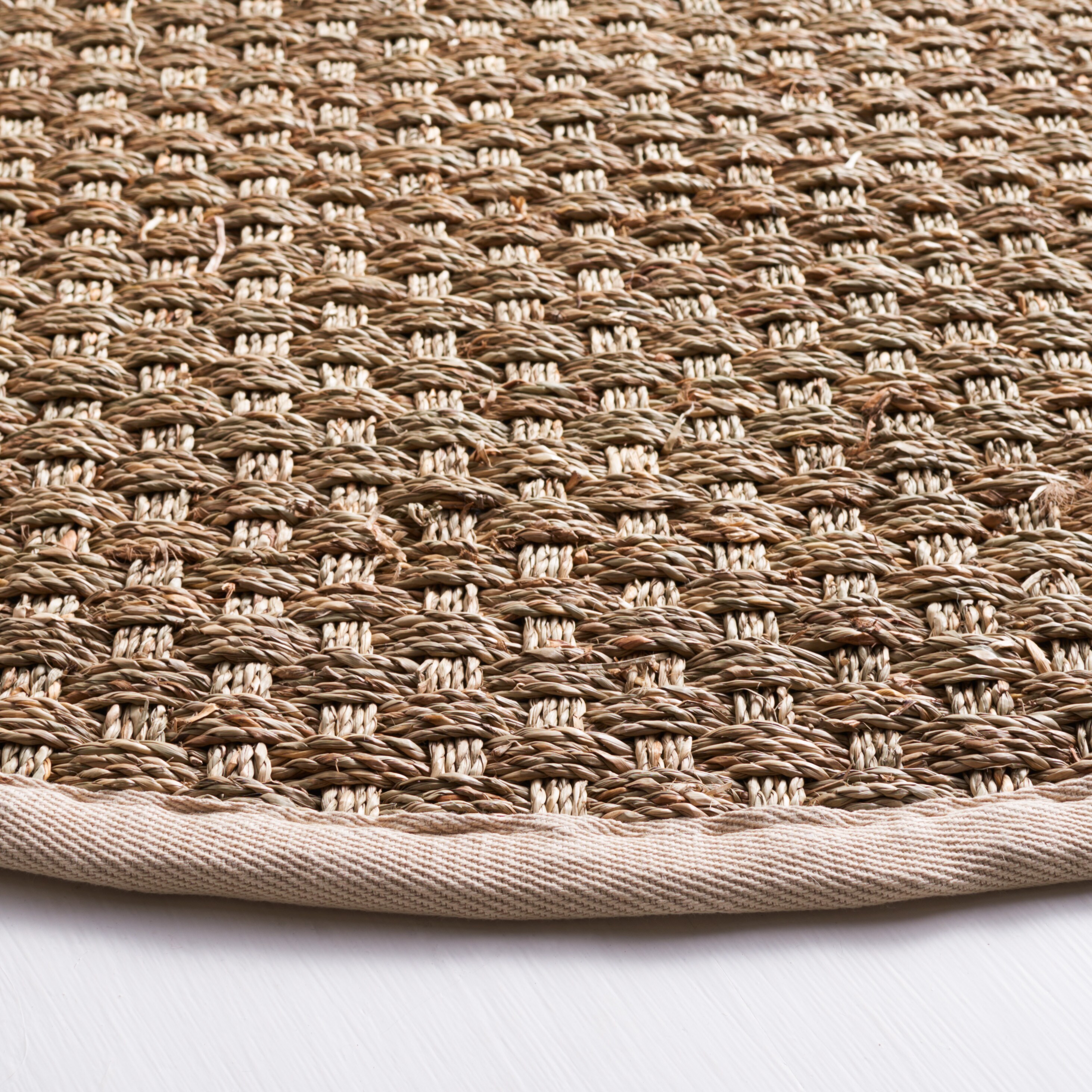 Safavieh NF114J-5R rugs - View #3