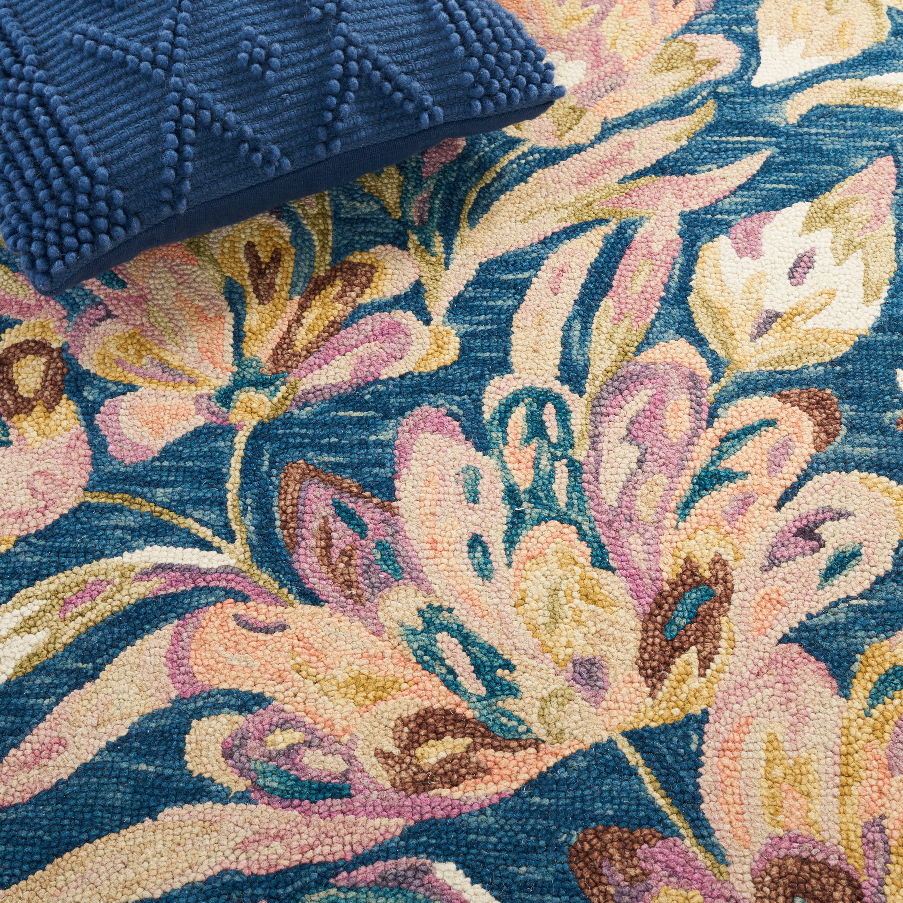 Safavieh BLM462M-5 rugs - View #5