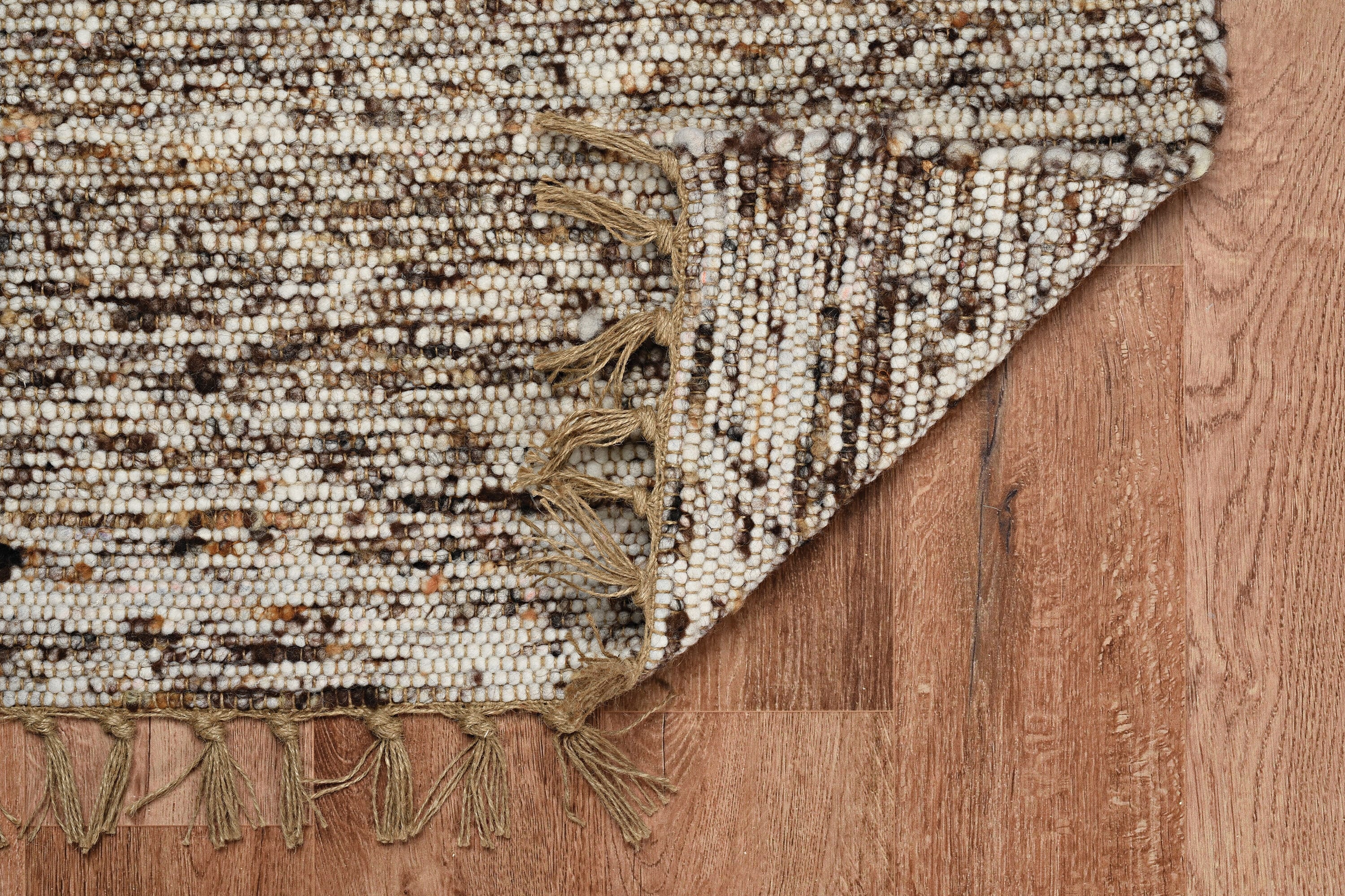 Linon RUG-VE22546 rugs - View #3