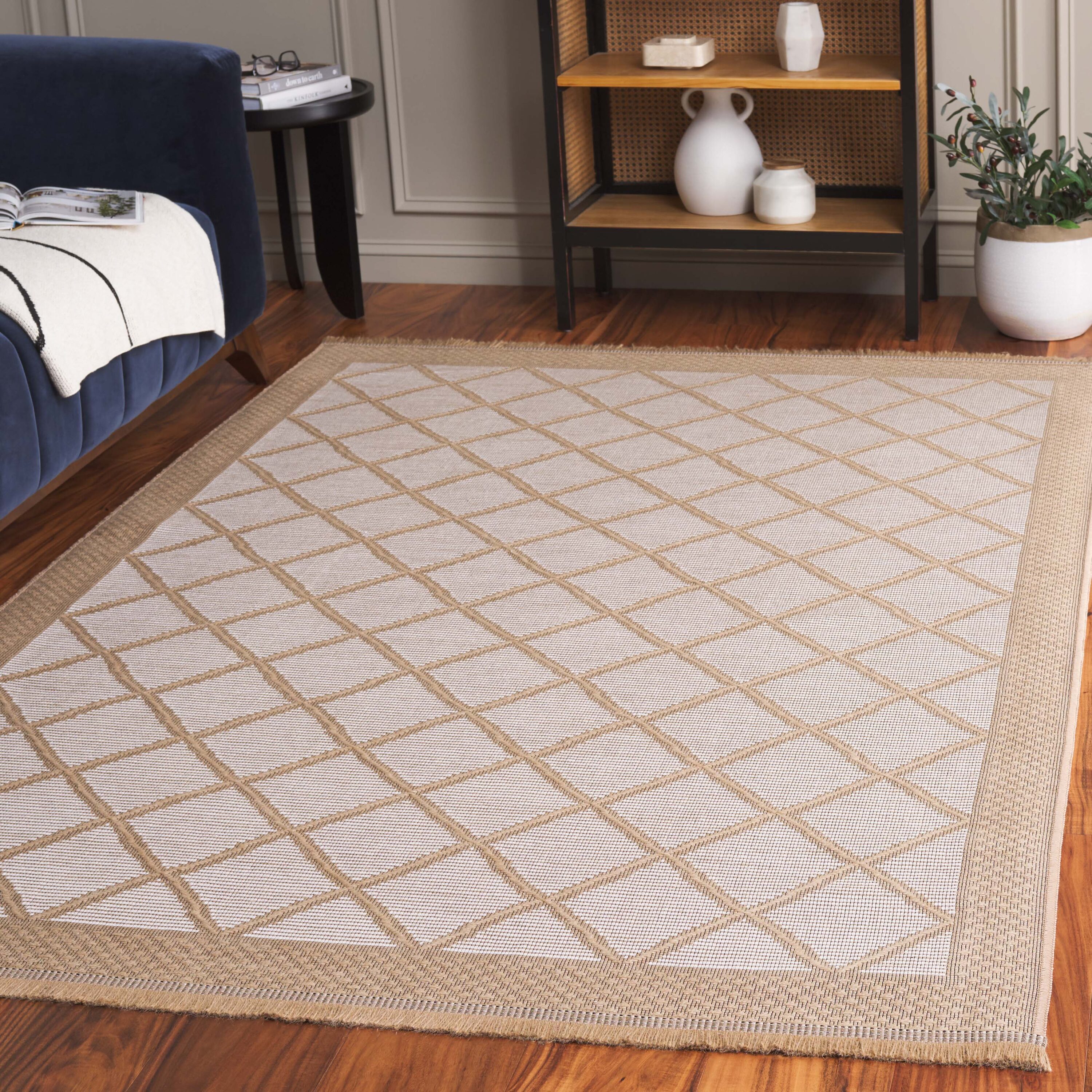 Aspect 454A Ivory/Natural 5ft-3in x 7ft-6in Medium Rectangle Rug