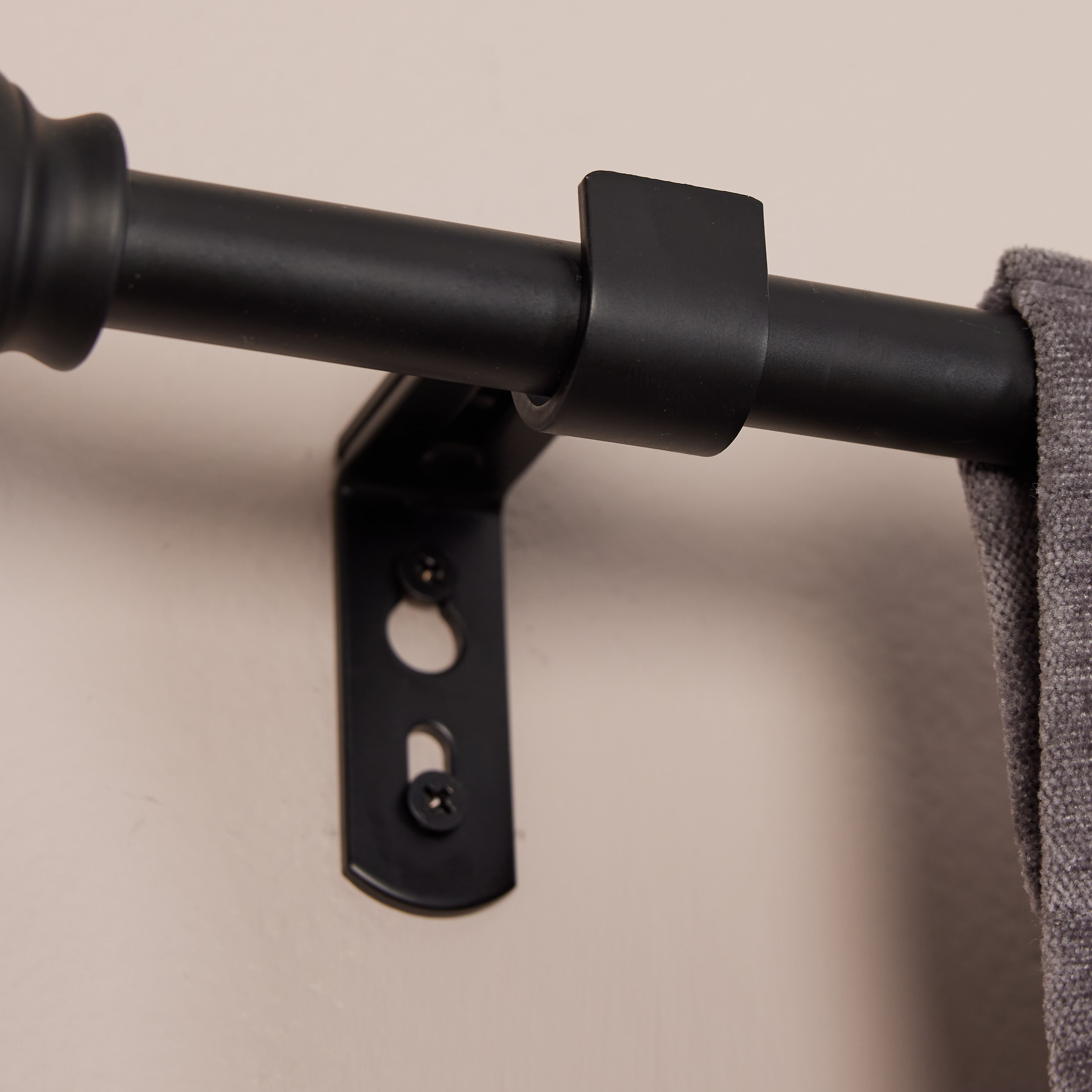 Style Selections FSI 1505 MBLK Curtain-Brackets - View #4