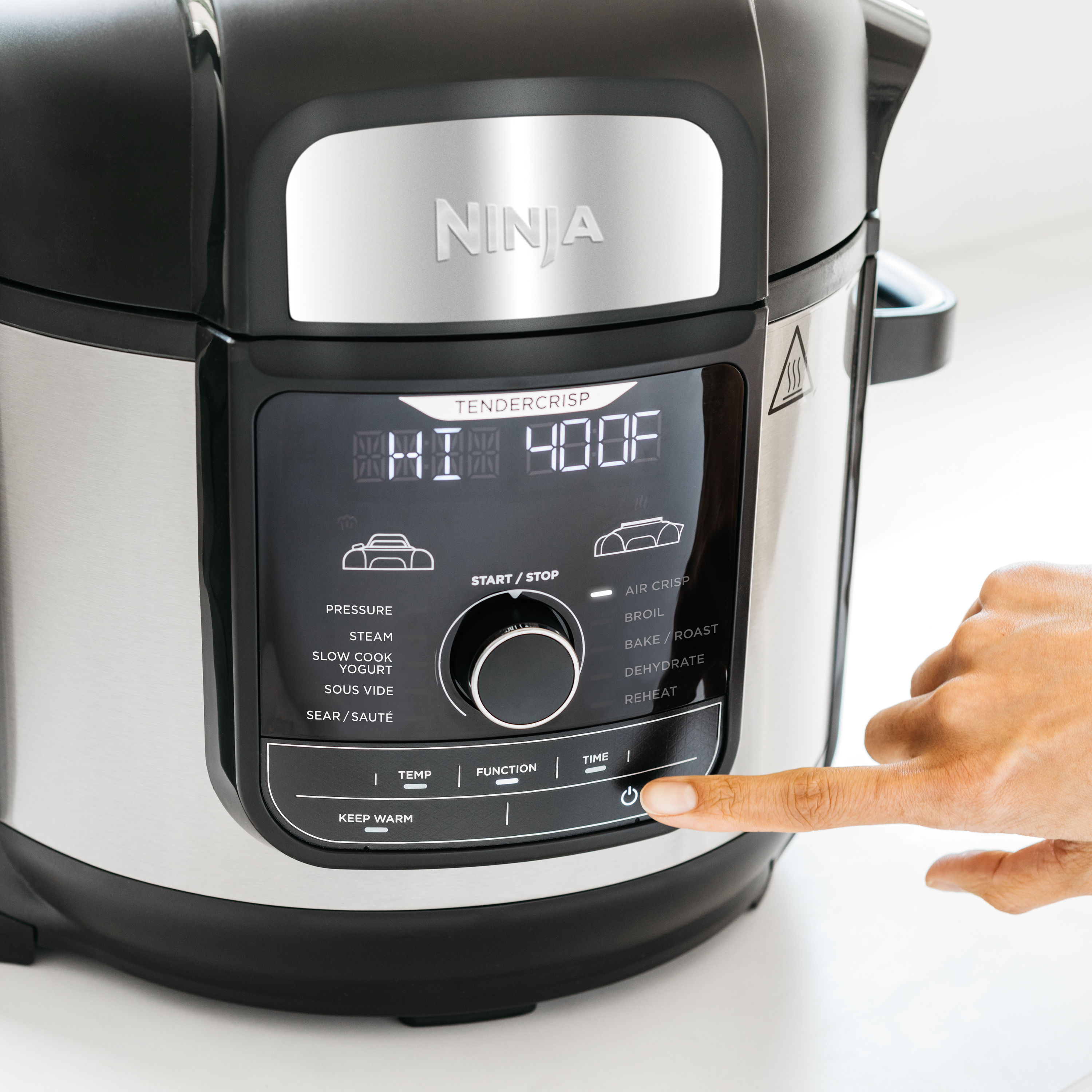 Ninja 8-Quart Programmable Electric Pressure Cooker in the Electric Pressure  Cookers department at