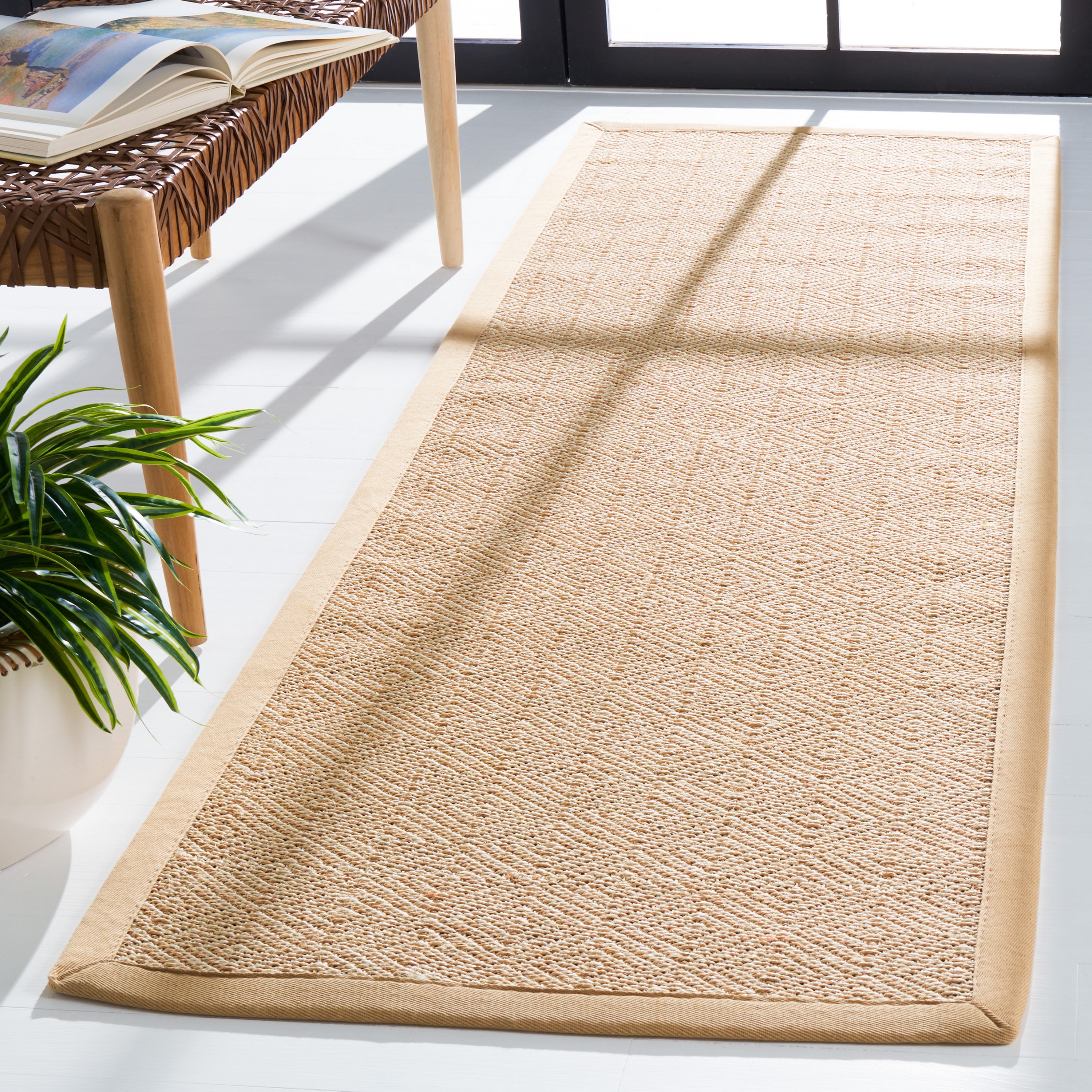 Safavieh NF151B-28 Natural Fiber Bayberry 3 x 8 (ft) Loomed Sisal Natural/Beige Rectangular Indoor Geometric Coastal Runner rug
