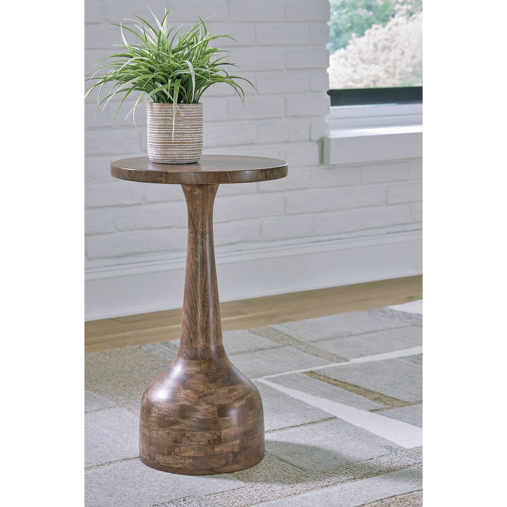 Signature Design by Ashley A4000627 End-Tables - View #2