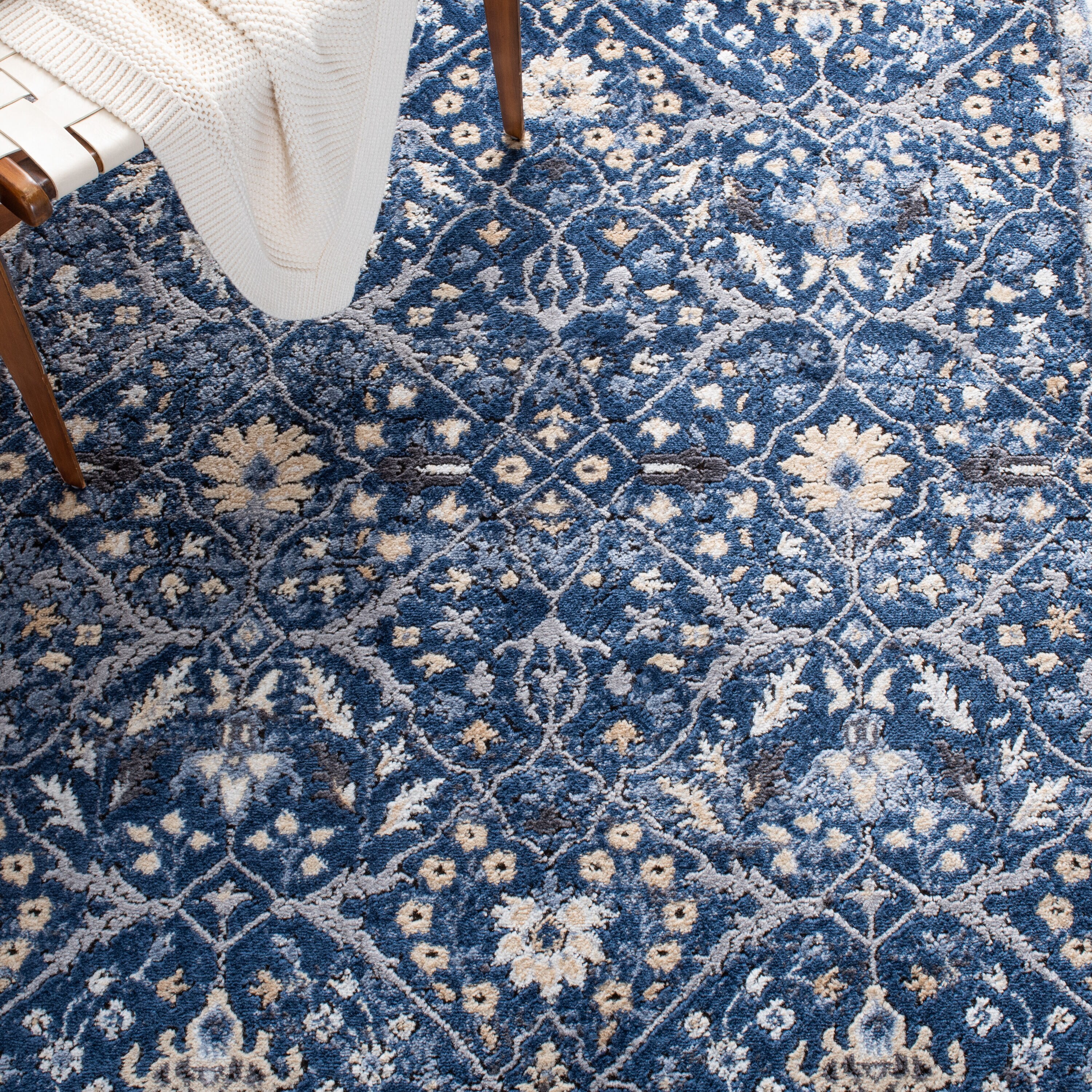 Safavieh ALA793N-28 rugs - View #7