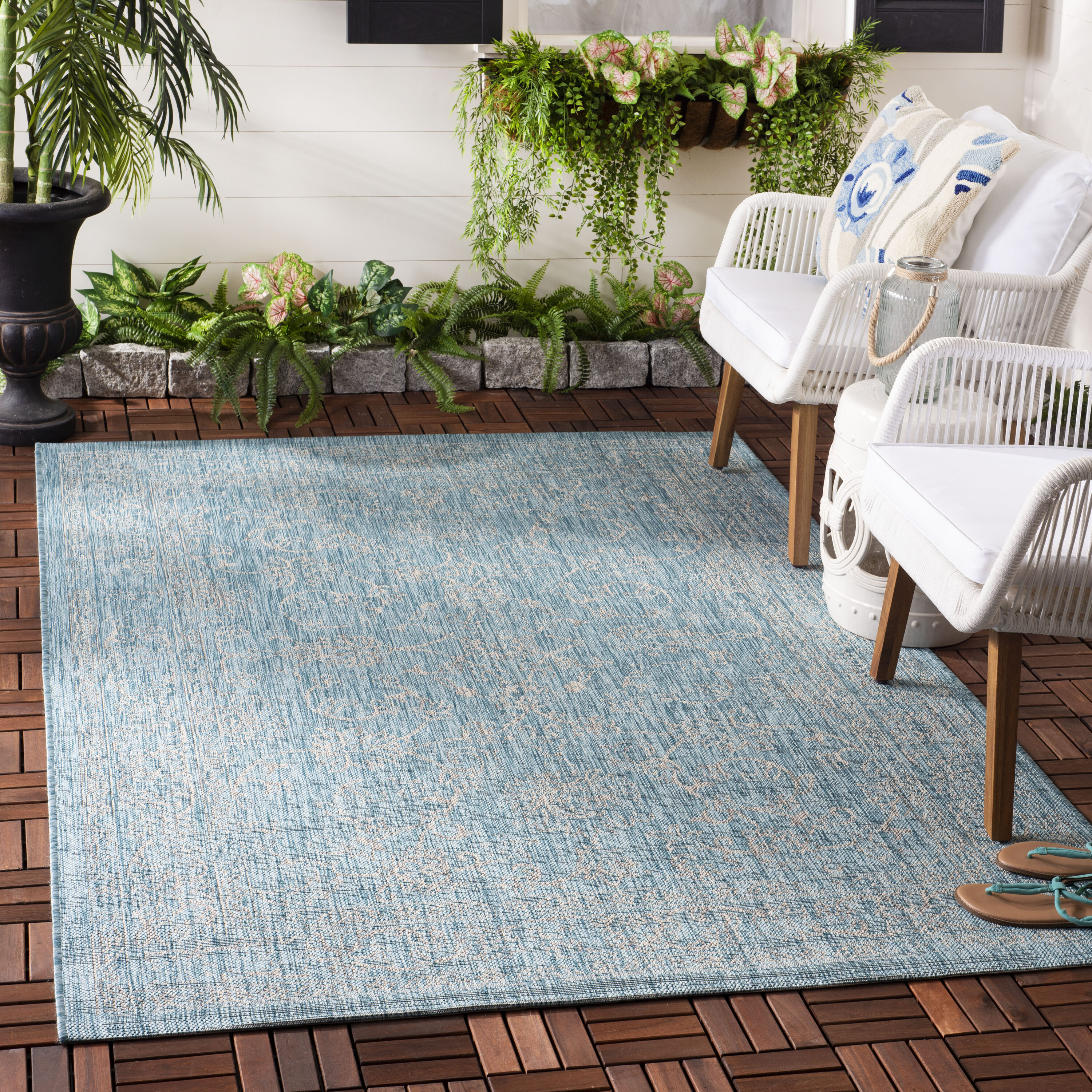 Safavieh Outdoor CY8680-37121 Courtyard Aqua / Grey Rug - 5' 3 x 7' 7