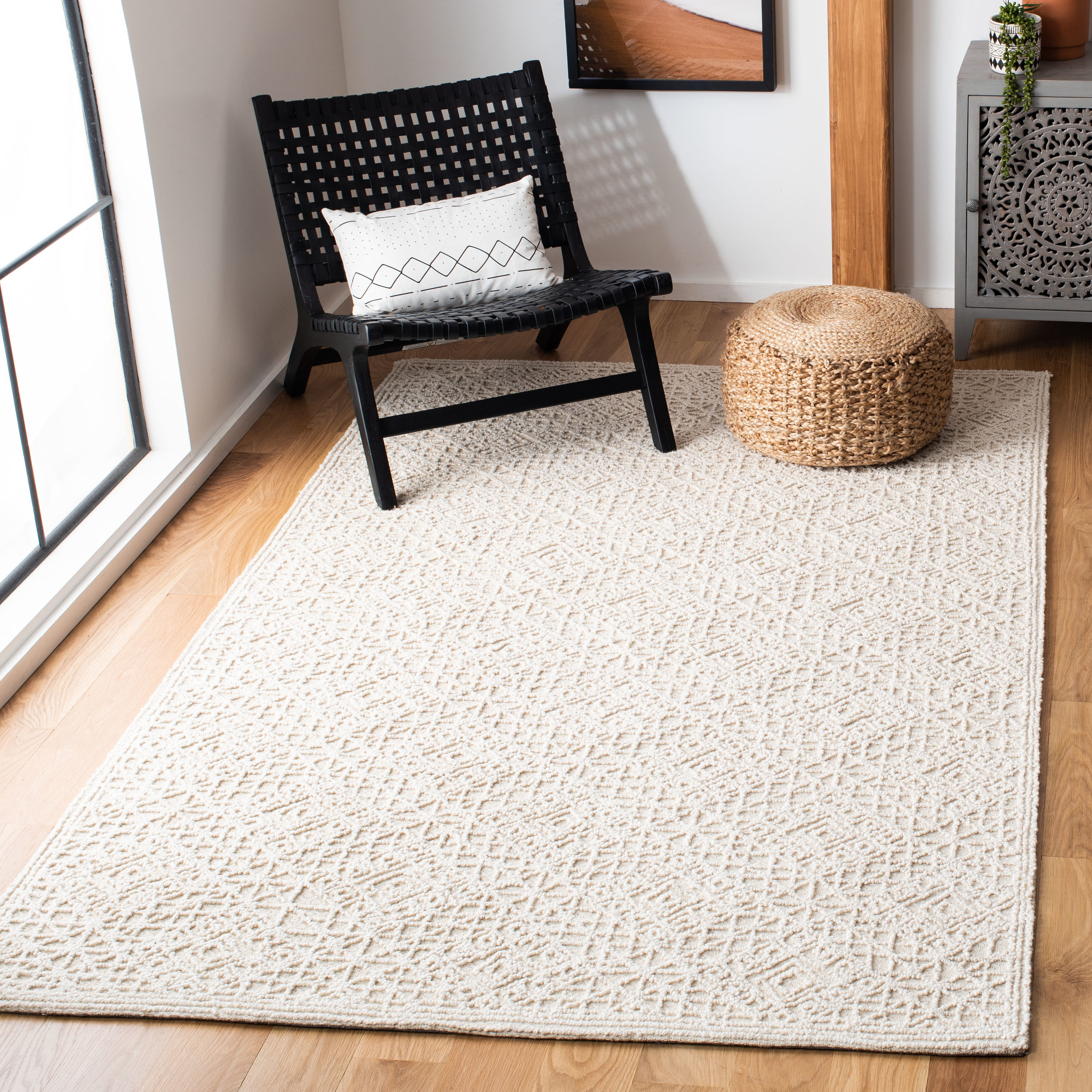 Elegant Light Beige 6' Square Hand-Tufted Wool Area Rug