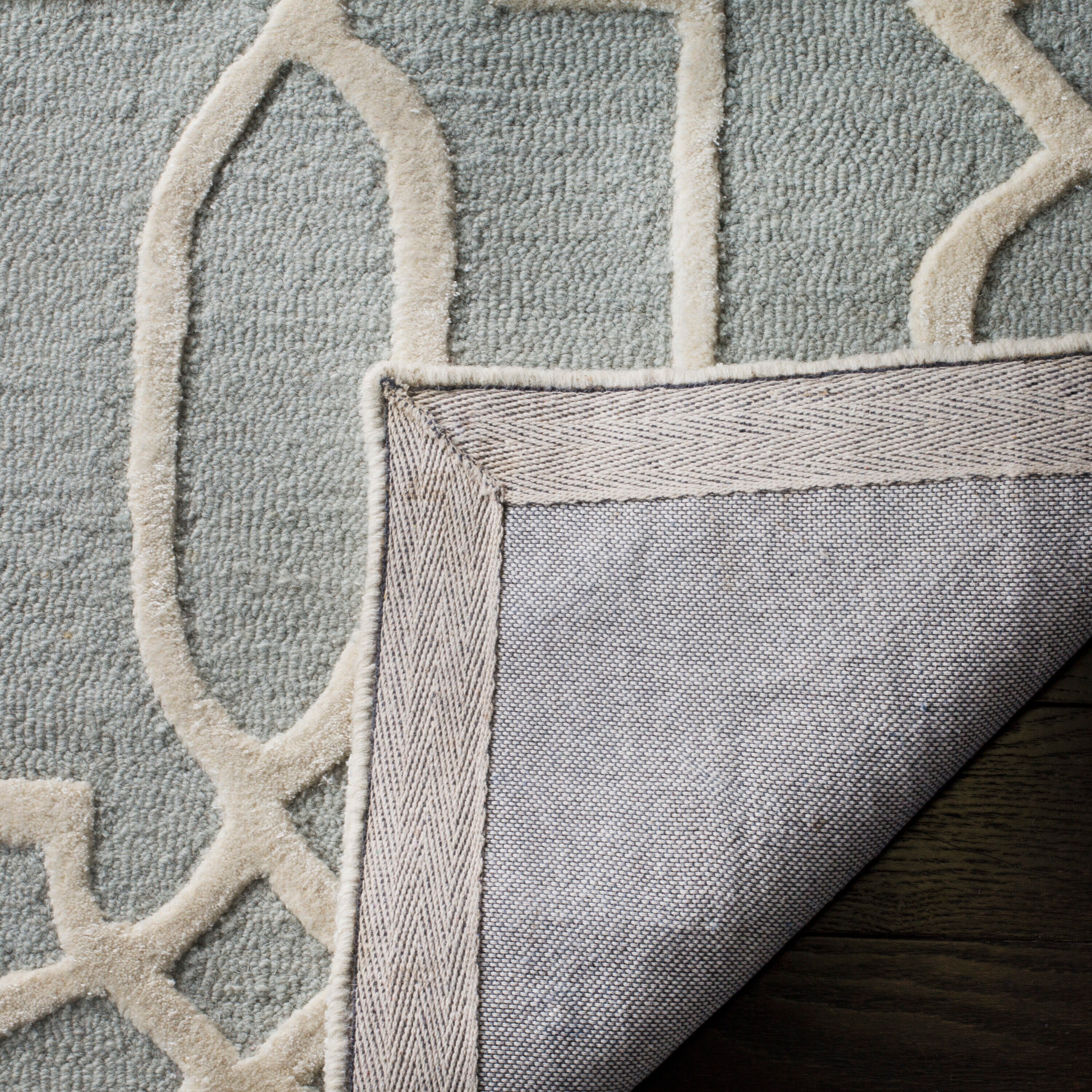 Safavieh BEL138B-27 rugs - View #4