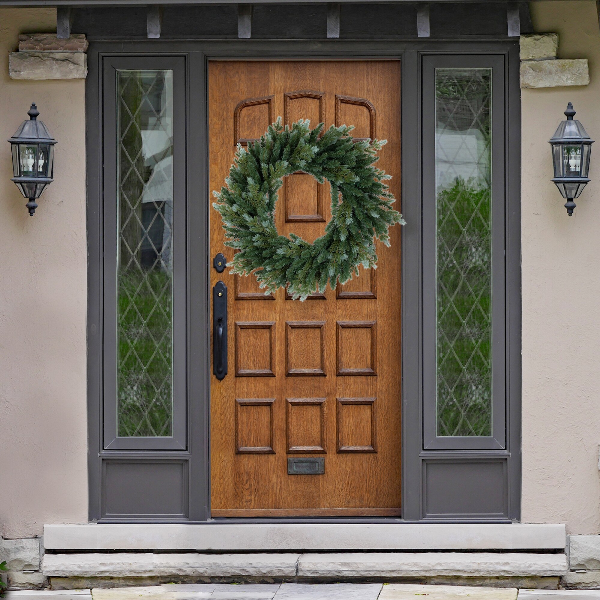 Northlight 35181650 Artificial-Christmas-Wreaths - View #2