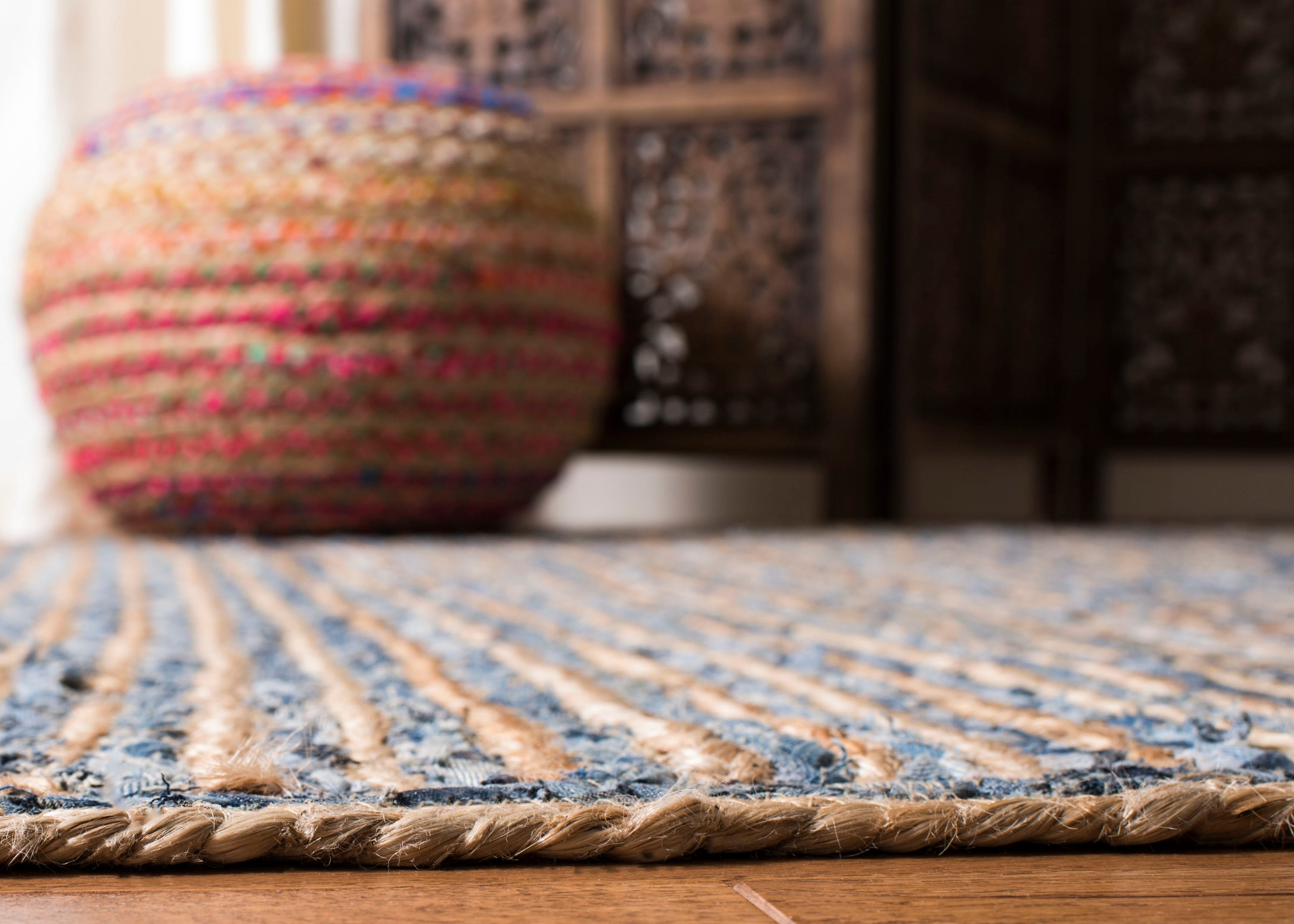 Safavieh CAP250A-4 rugs - View #5