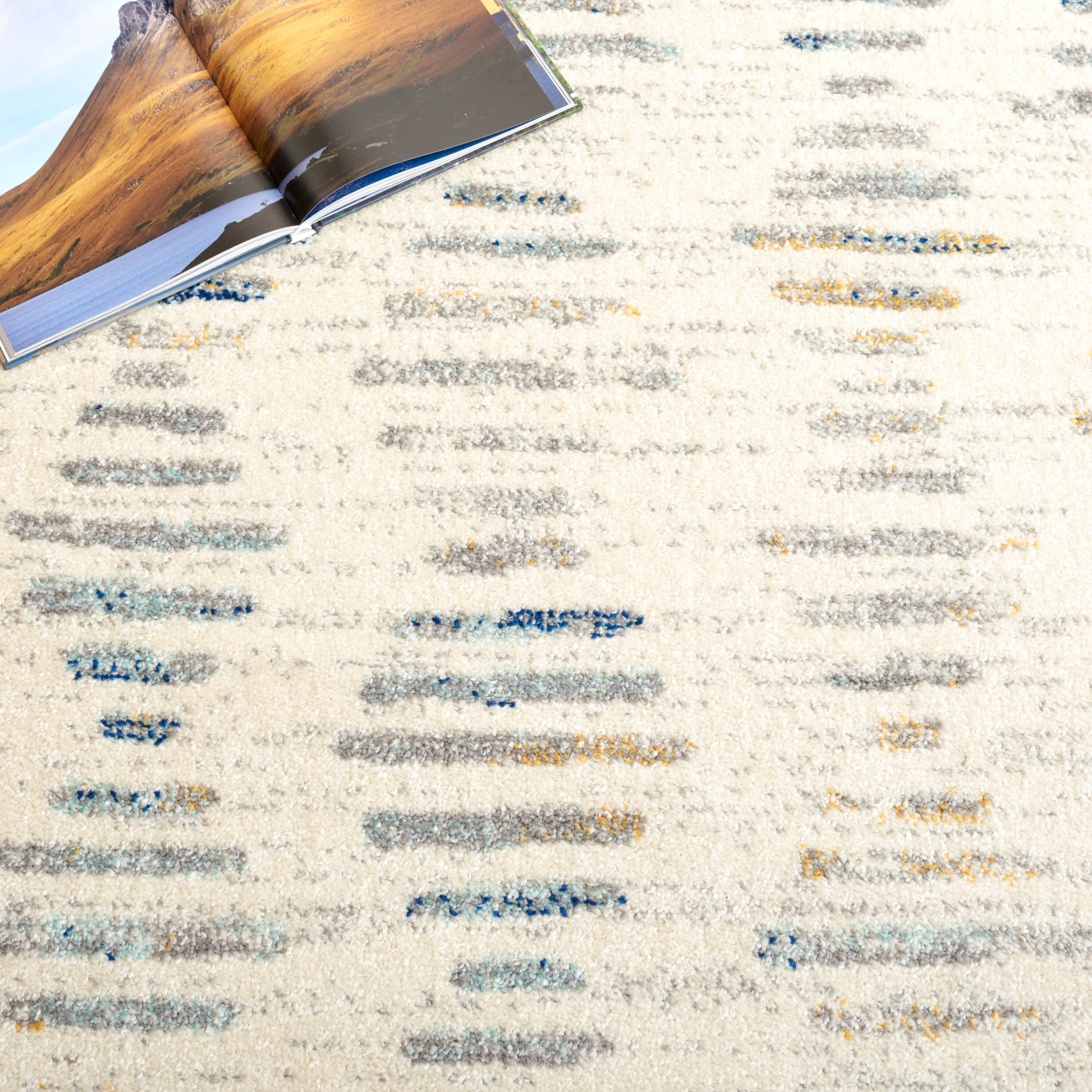 Safavieh TUL644B-9 rugs - View #4