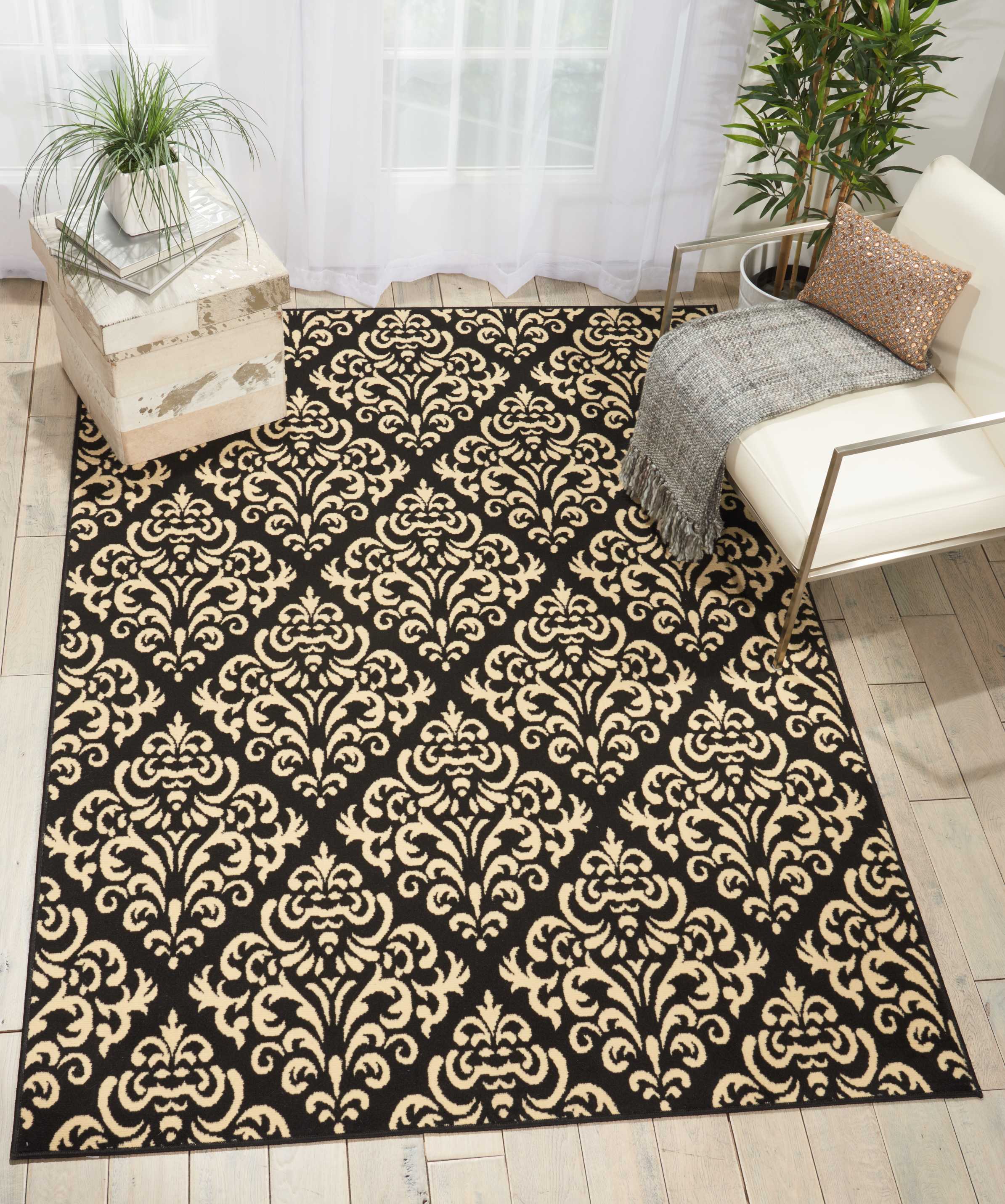 Nourison 99446394859 Grafix 5 x 8 (ft) Loomed Polypropylene Black Rectangular Indoor Abstract Area rug