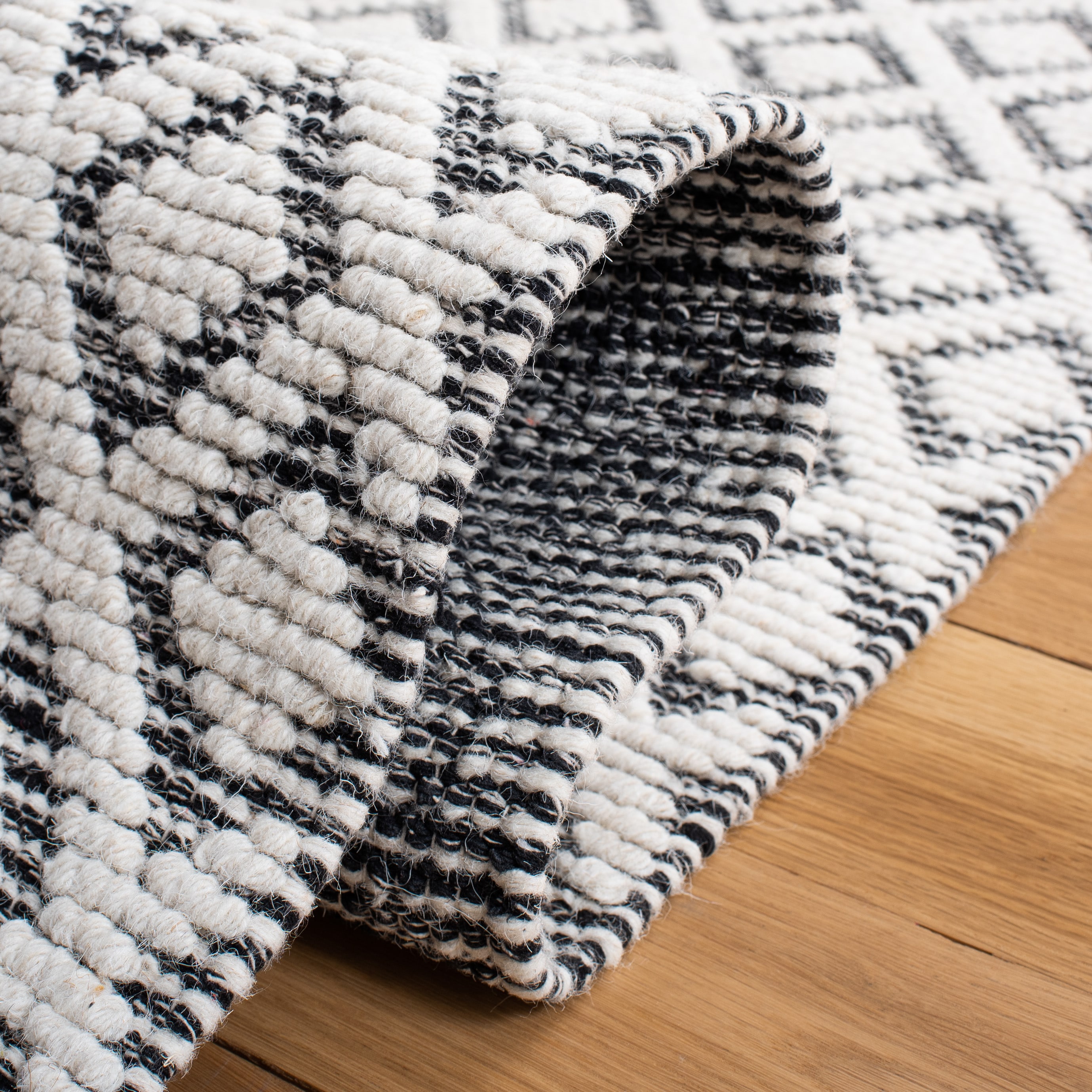 Safavieh VRM304Z-8 rugs - View #6