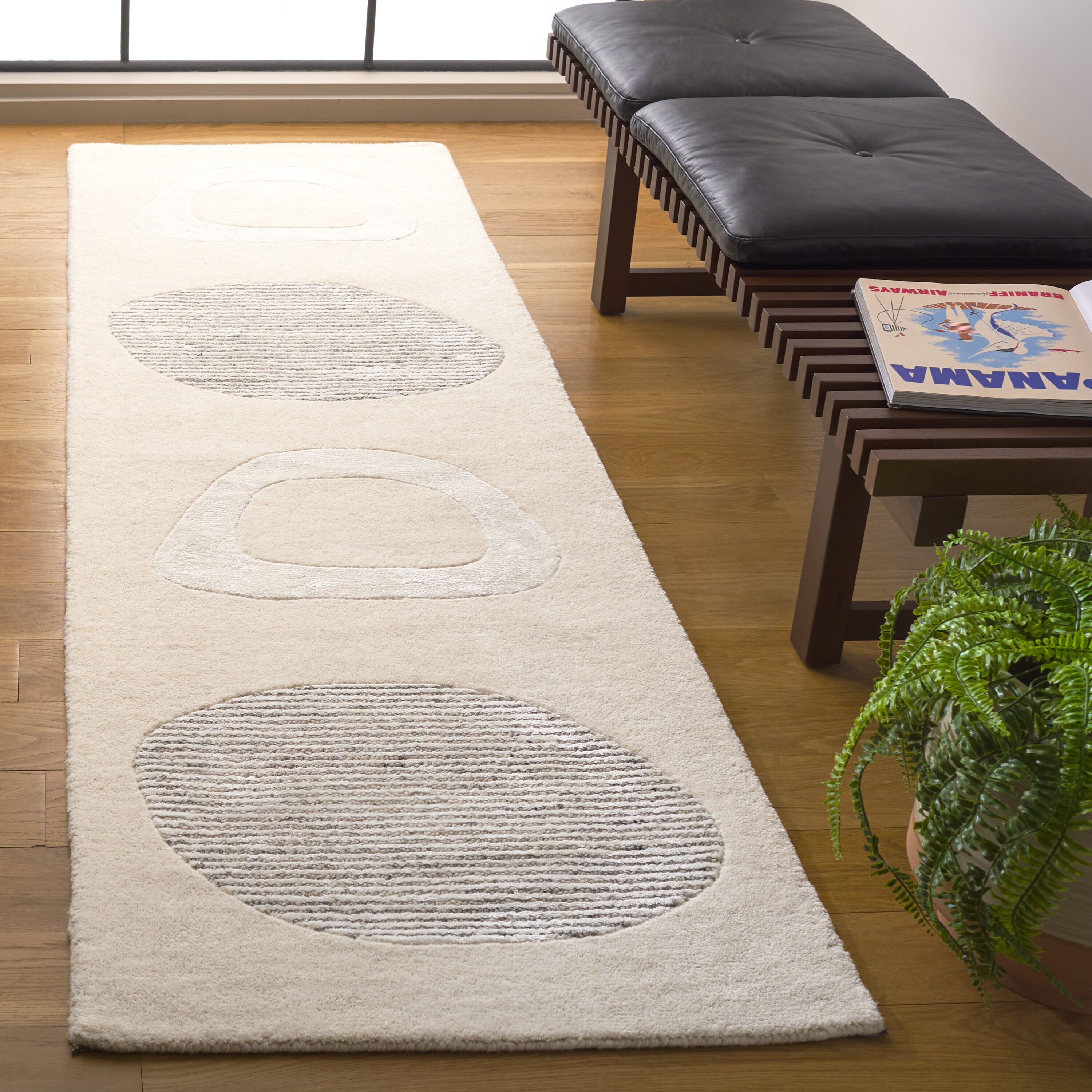  Fifth Avenue 451 Ivory/Gray Contemporary 2ft-3in x 8ft Runner Rug