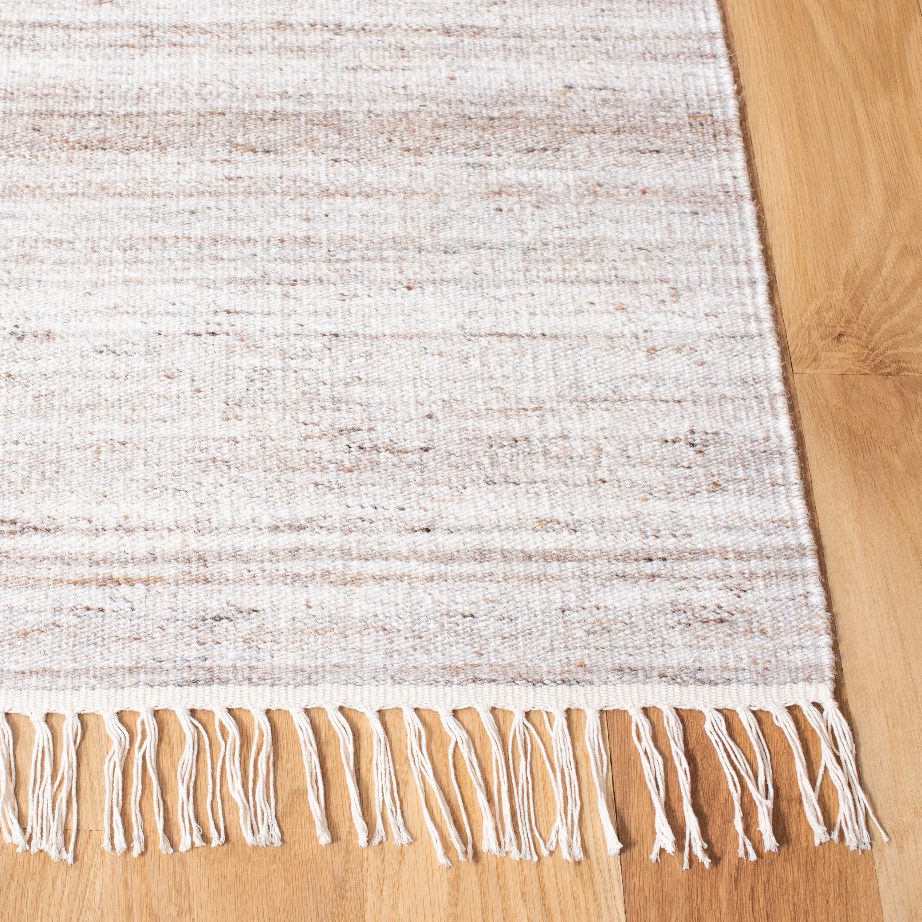 Safavieh KLM551B-8 rugs - View #3