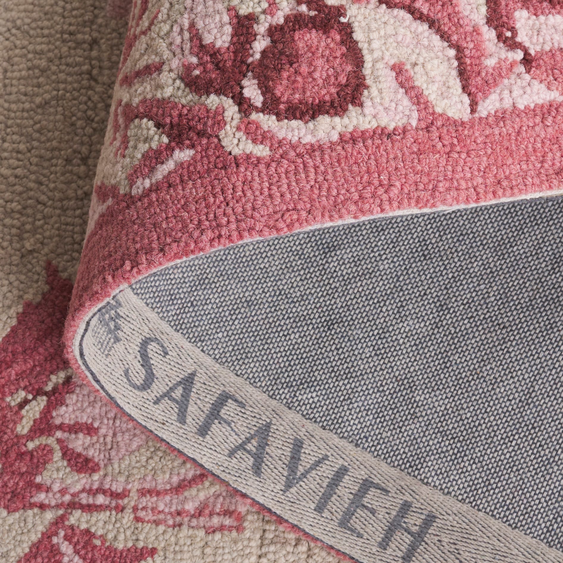 Safavieh HK250C-210 rugs - View #5