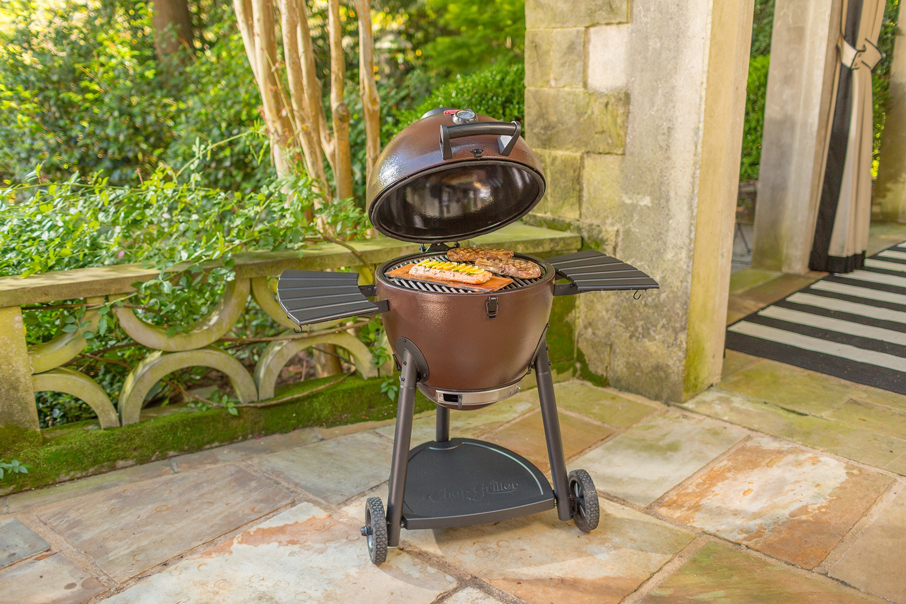 Char-Griller AKORN 20-in W Brown Kamado Charcoal Grill at