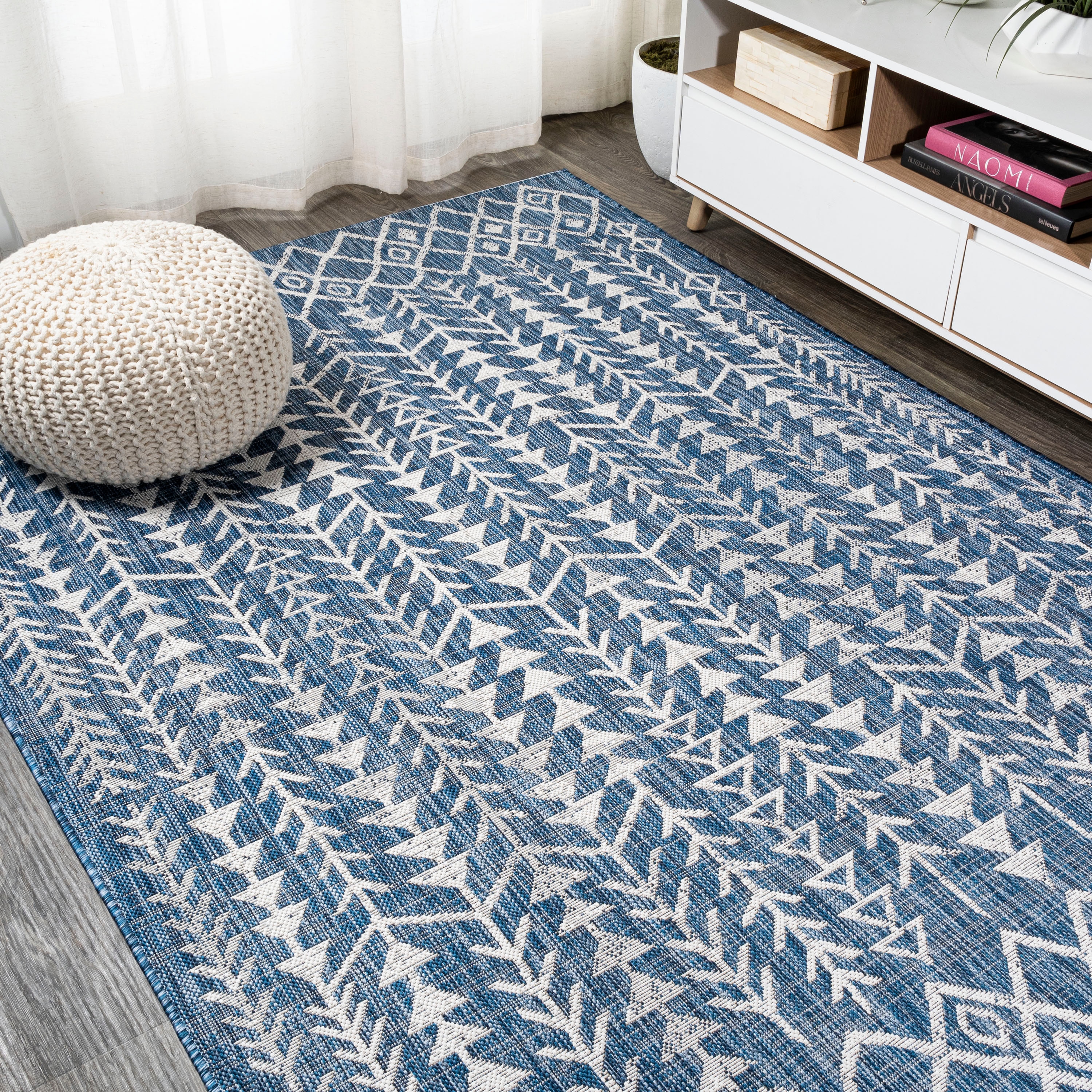 Bohemian Blue/Ivory Geometric Synthetic Easy-Care Area Rug 3x5