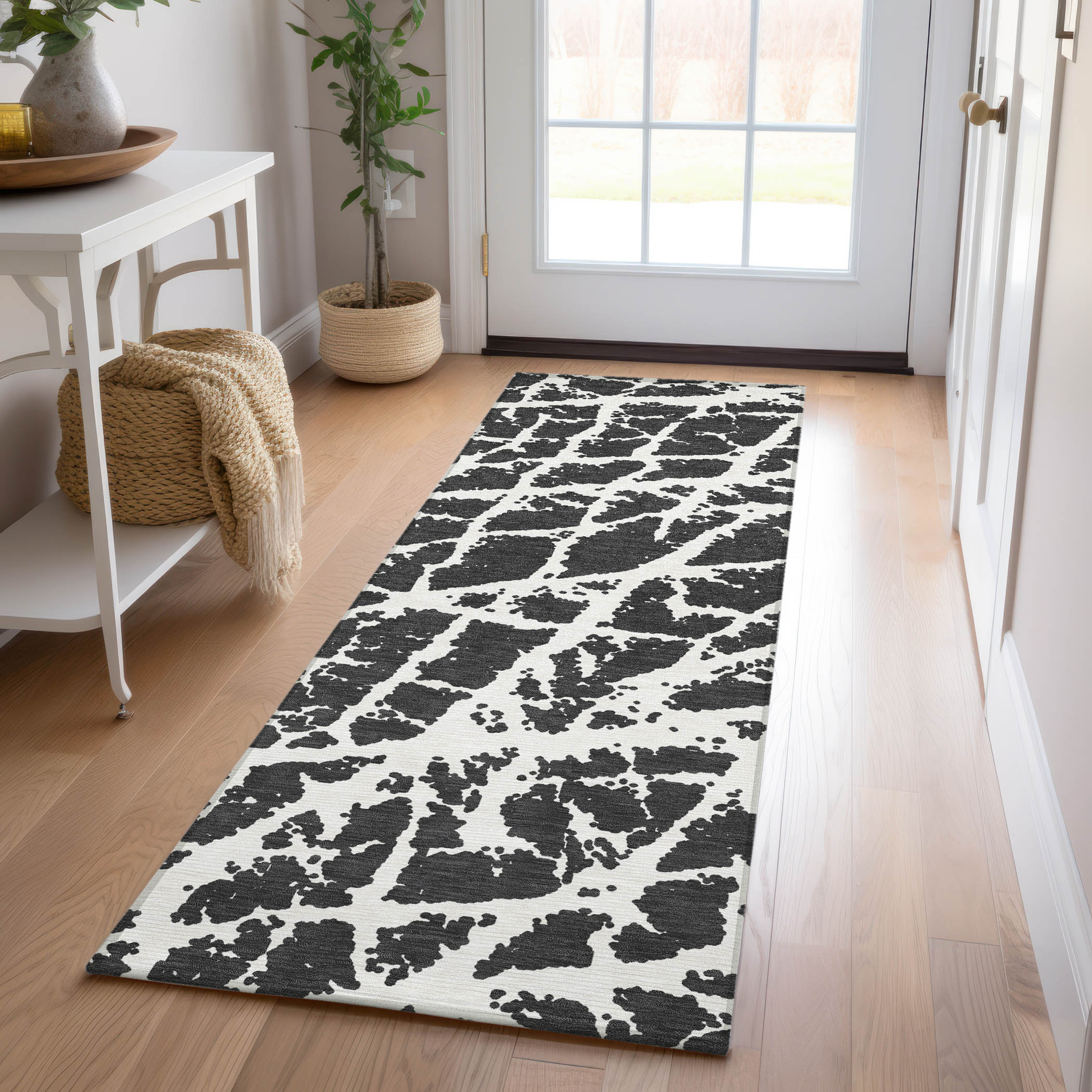 Addison Rugs ACN501BK2X8 Chantille ACN5010BK 2 x 7 (ft) Polyester Black Rectangular Indoor/Outdoor Abstract Machine washable Area rug