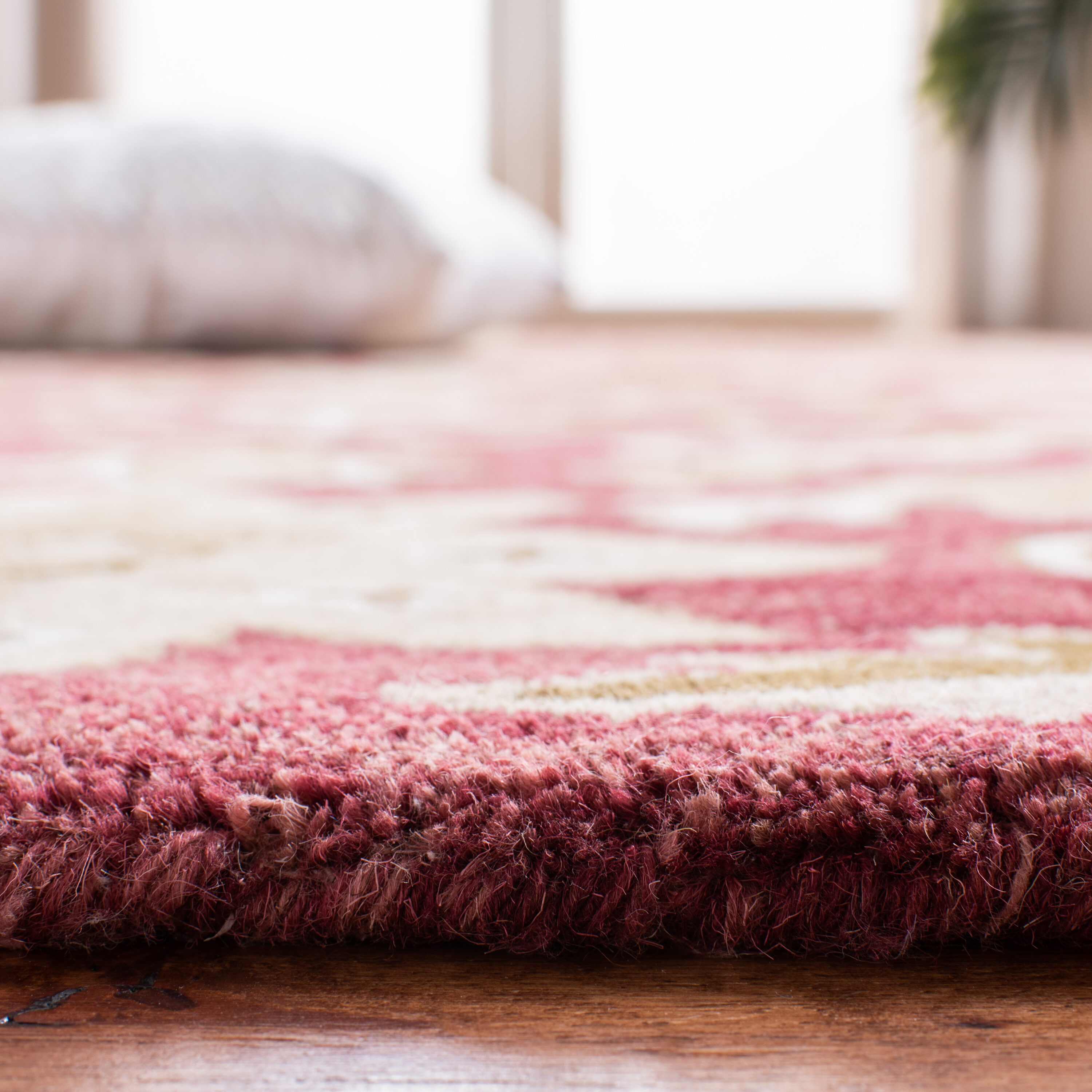 Safavieh BEL673B-6 rugs - View #3