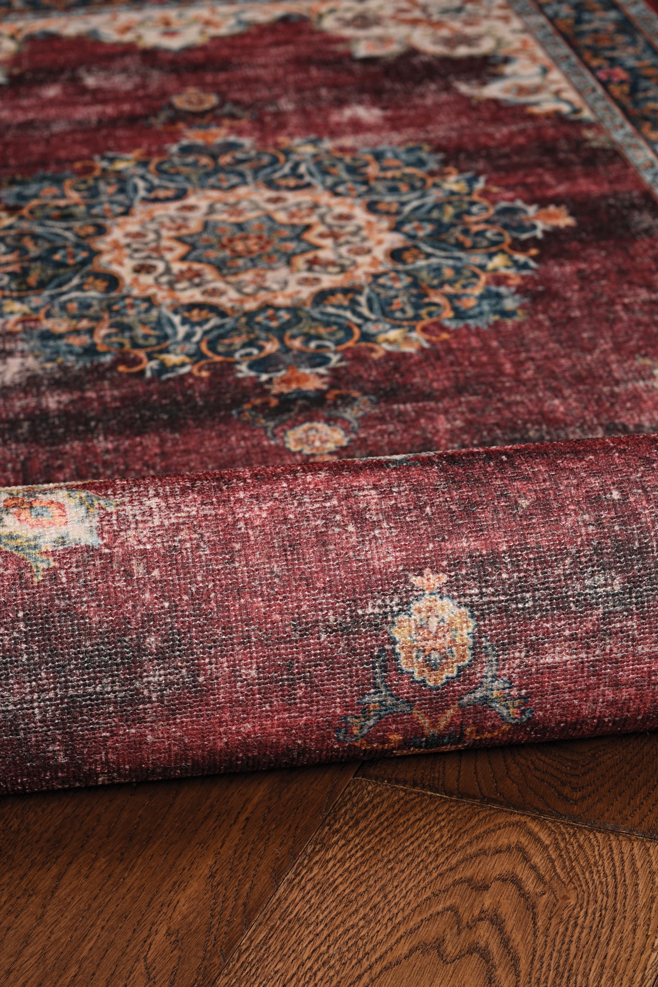 Linon RUGWR1035 rugs - View #4
