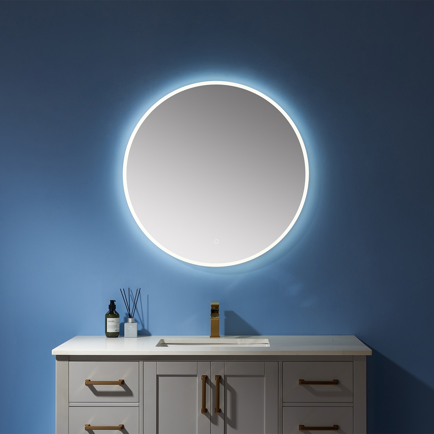 Vinnova 801032C-LED-AC Century 32-Inches x 32-Inches Polished Round Dimmable Lighted Bathroom Vanity Mirror ( Silver )