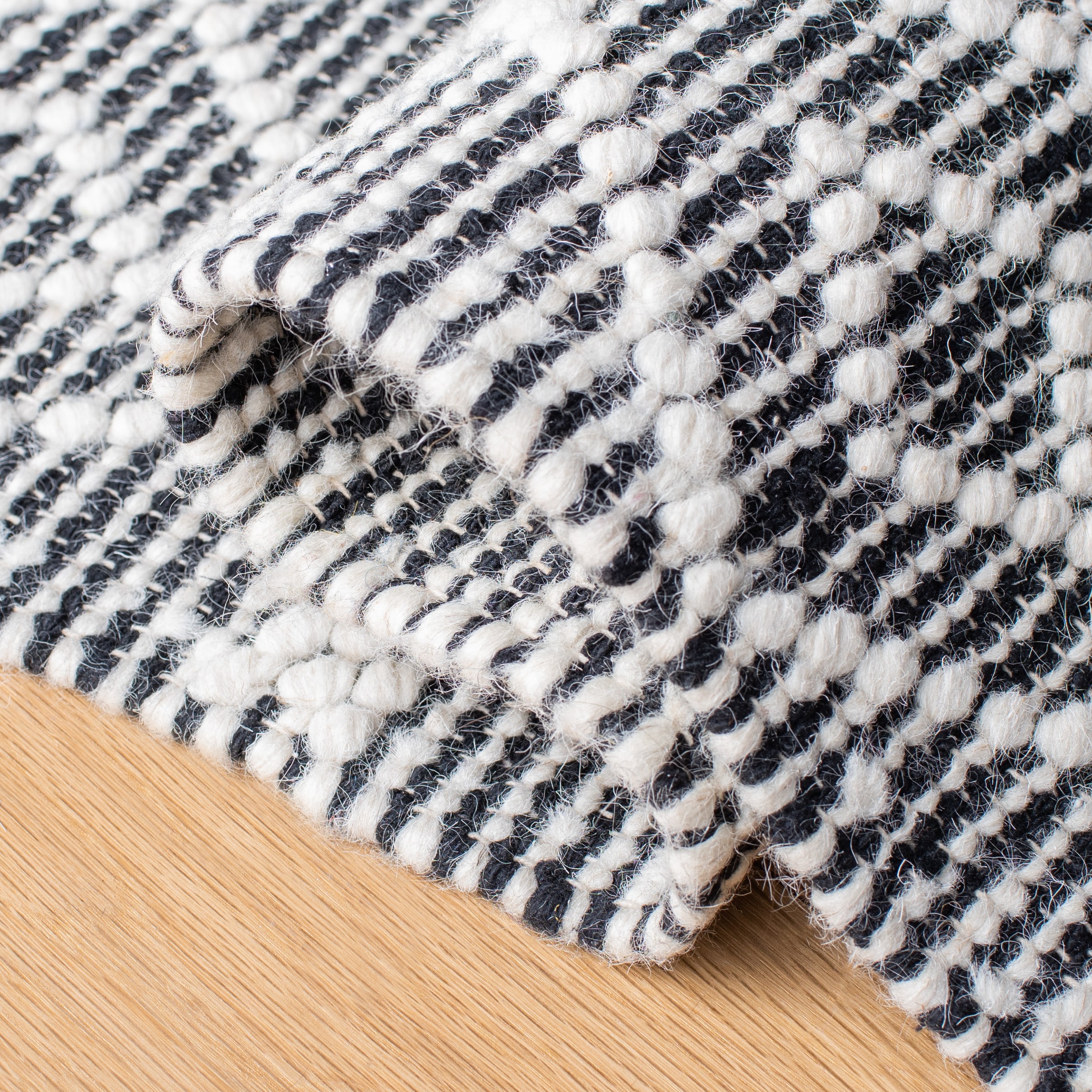 Safavieh NAT477A-5 rugs - View #6