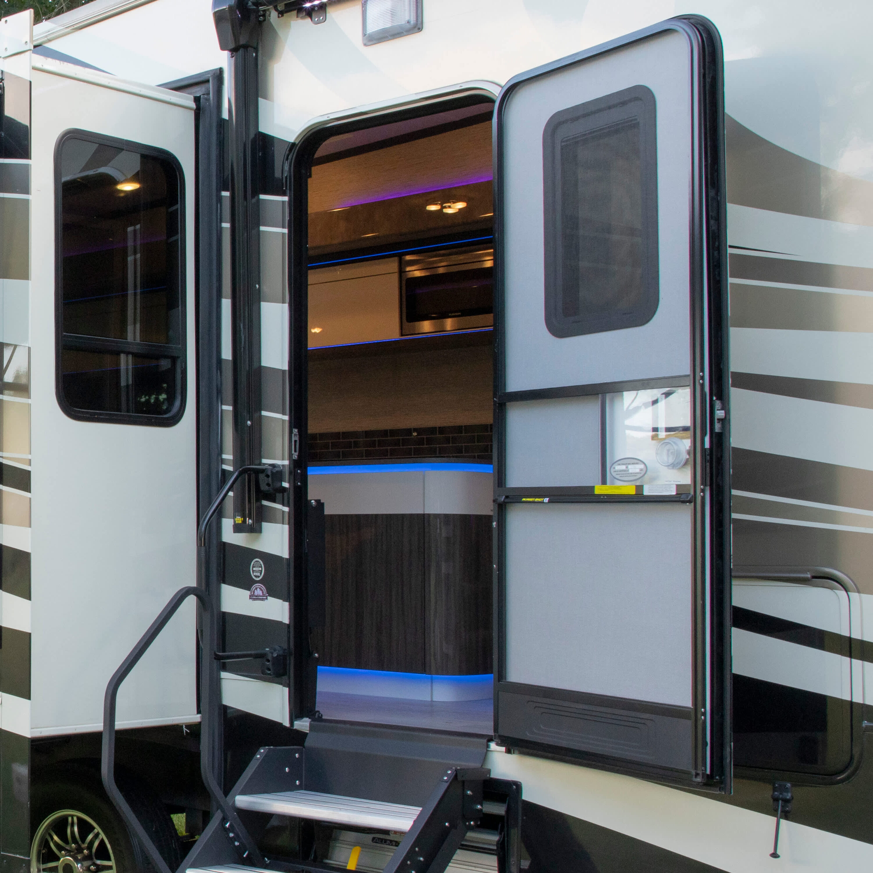 Lippert 859793 Rv-Accessories - View #8