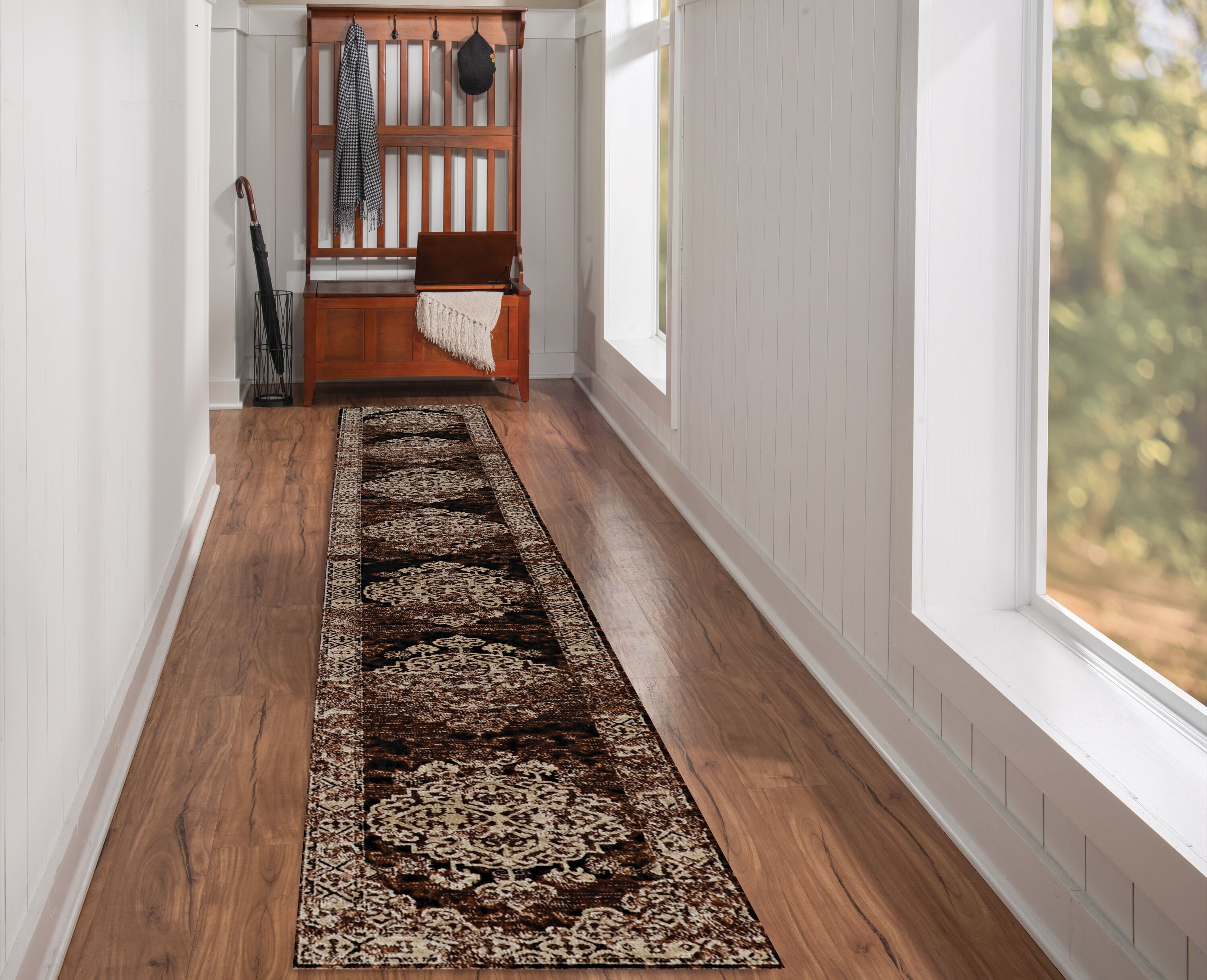 Linon RUGVT4521 rugs - View #3
