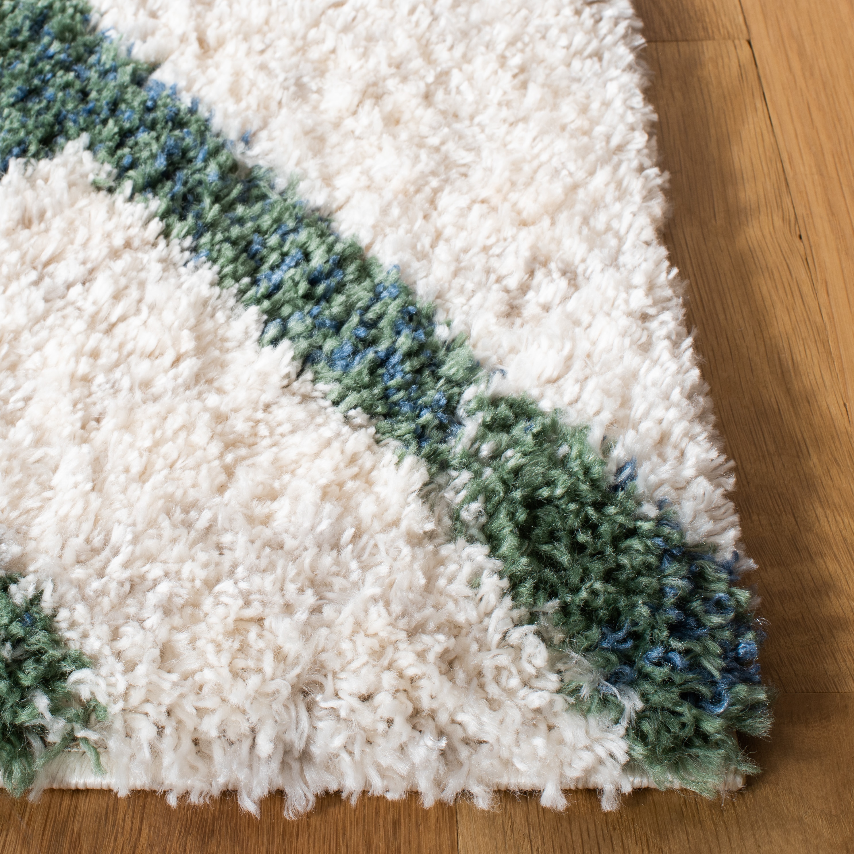 Safavieh BER214C-9 rugs - View #3