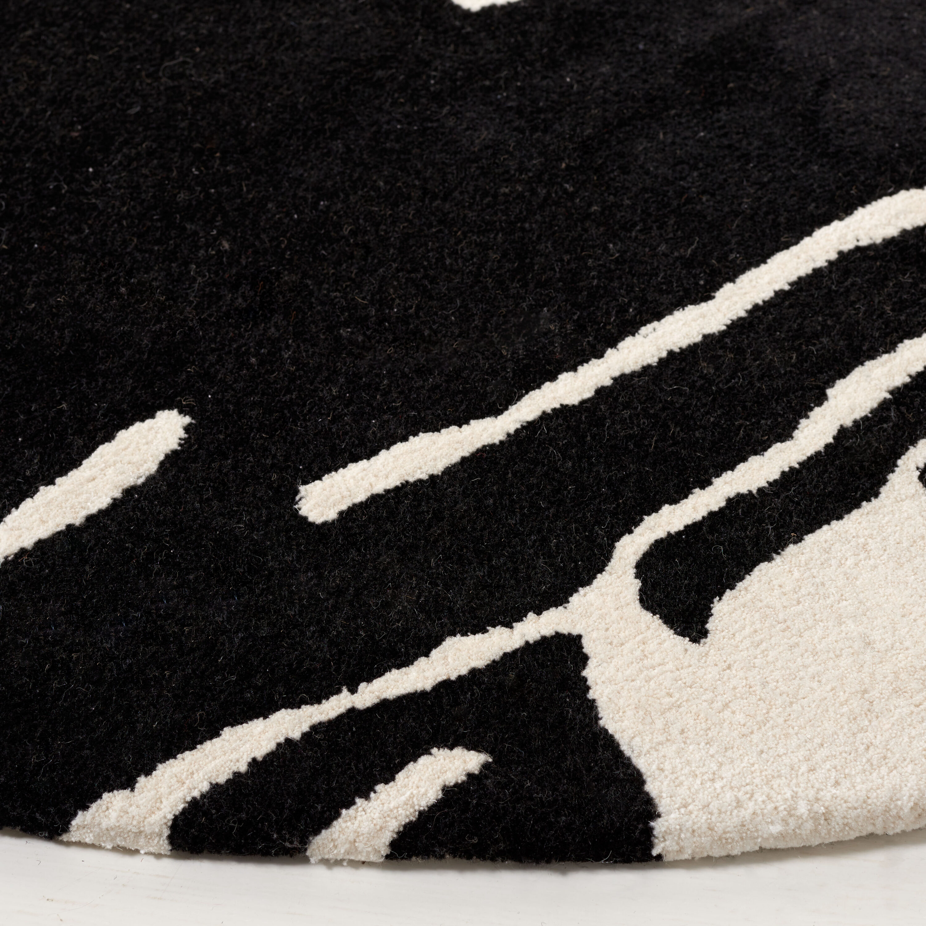 Safavieh SOH326A-6R rugs - View #3