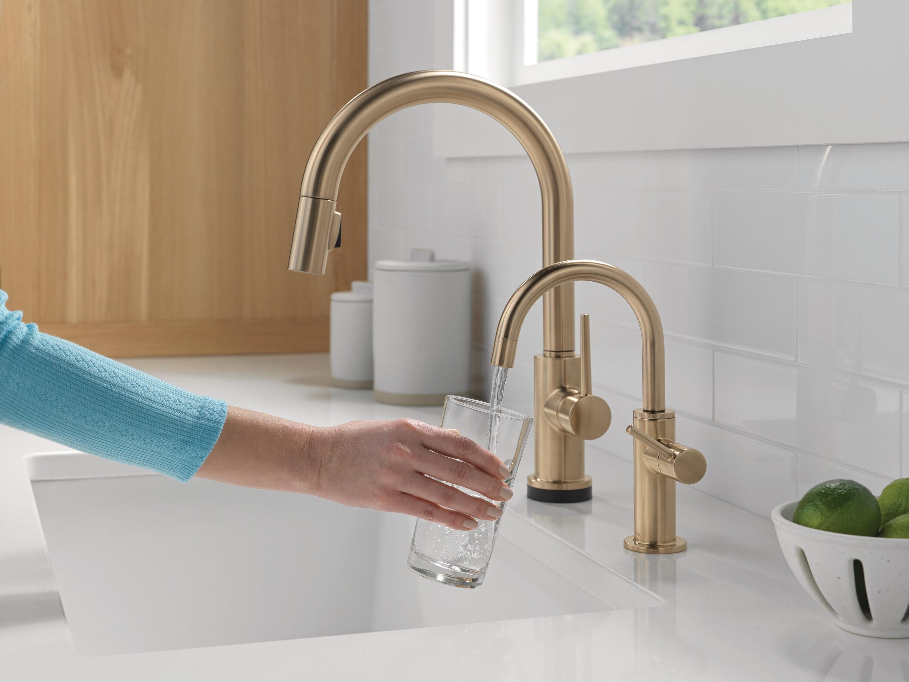 Delta 1930-CZ-DST Hot-Water-Dispensers - View #5