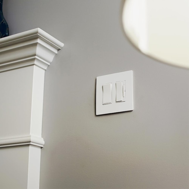 Legrand Radiant 450-Watt Multi-Location White Illuminated Master Dimmer LED Dimmer Legrand Radiant 450-Watt Multi-Location White Illuminated Master Dimmer LED Dimmer