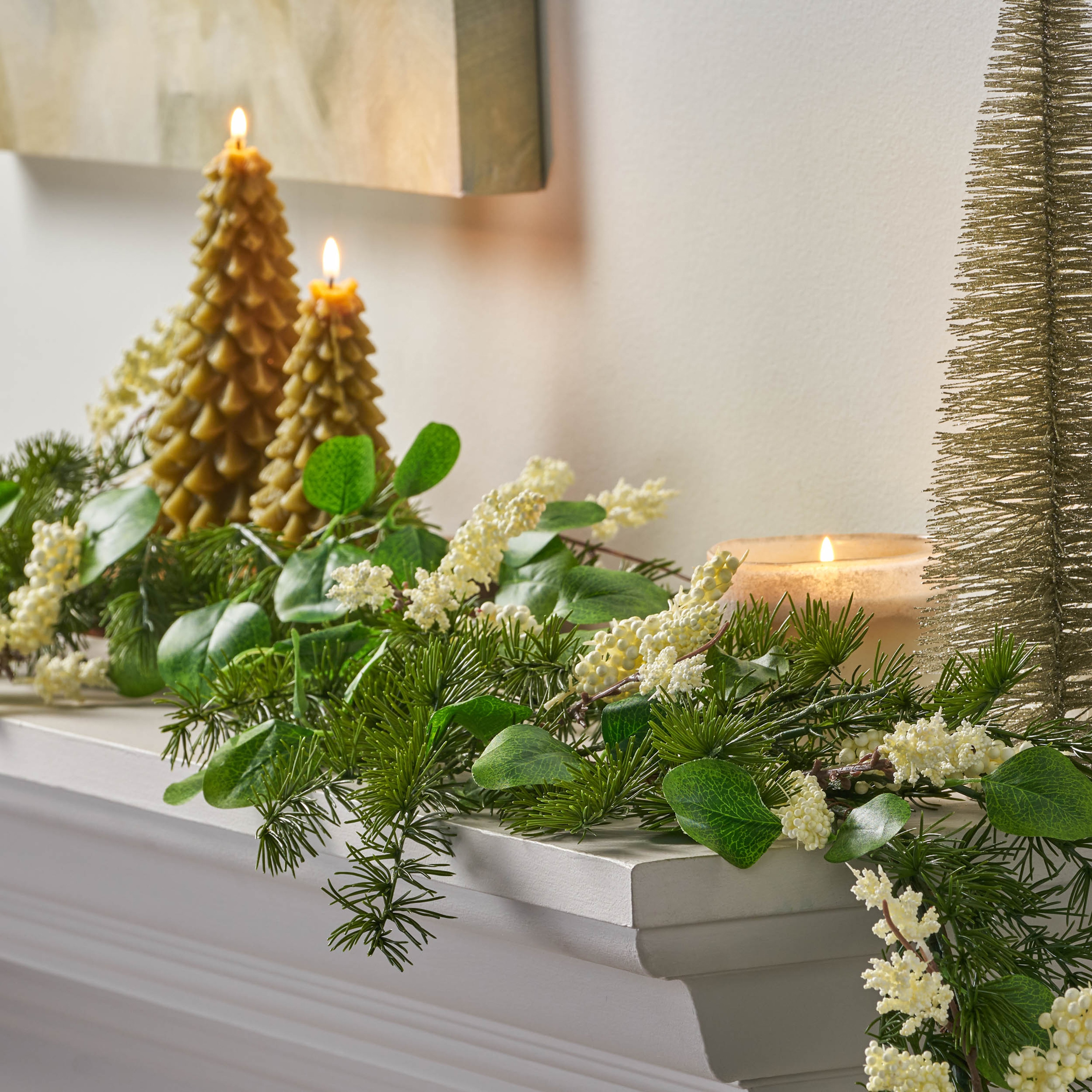 AAZJ NBC-CM73056 Indoor 5.17-Feet Berry Artificial Garland